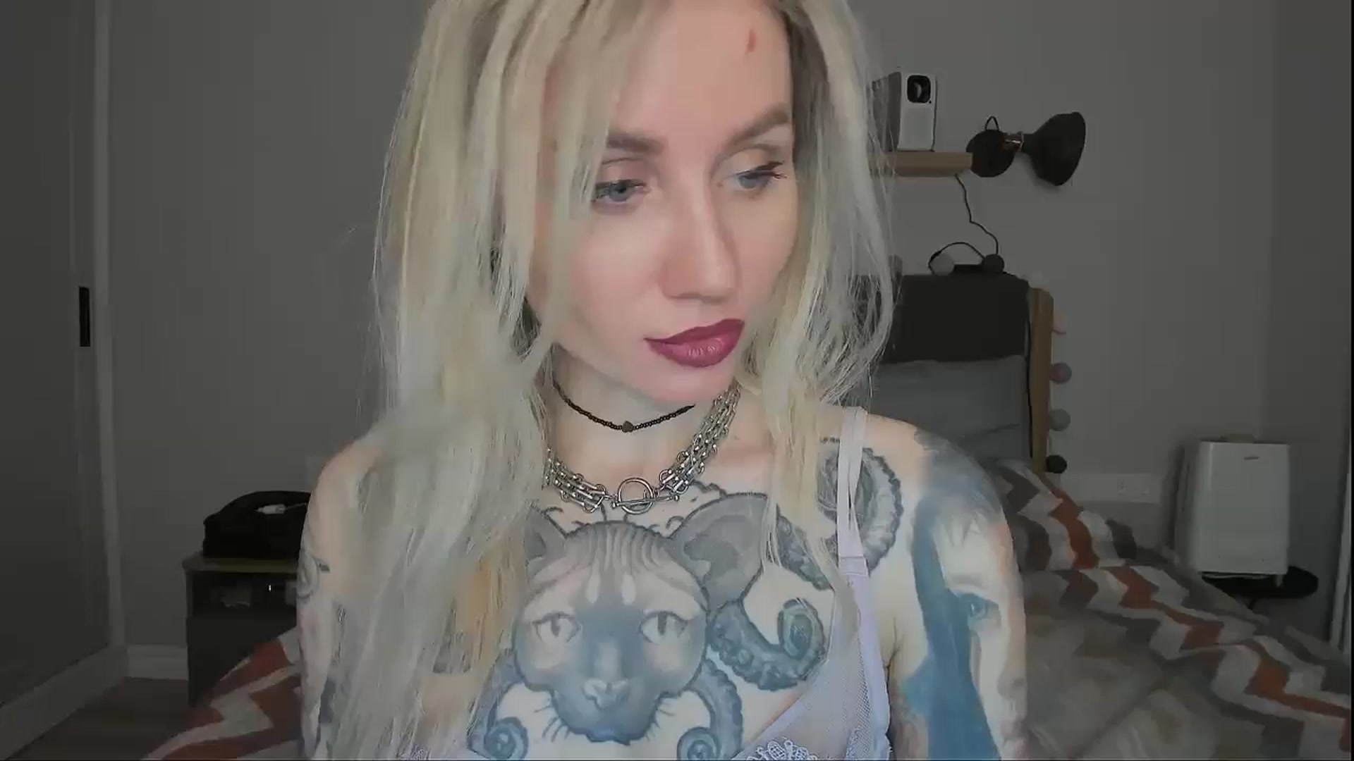 Gallery image thumbnail from Alexa_Smithhh's myfreecams stream on, 11/26/2024, 20:17 image 10 of 20