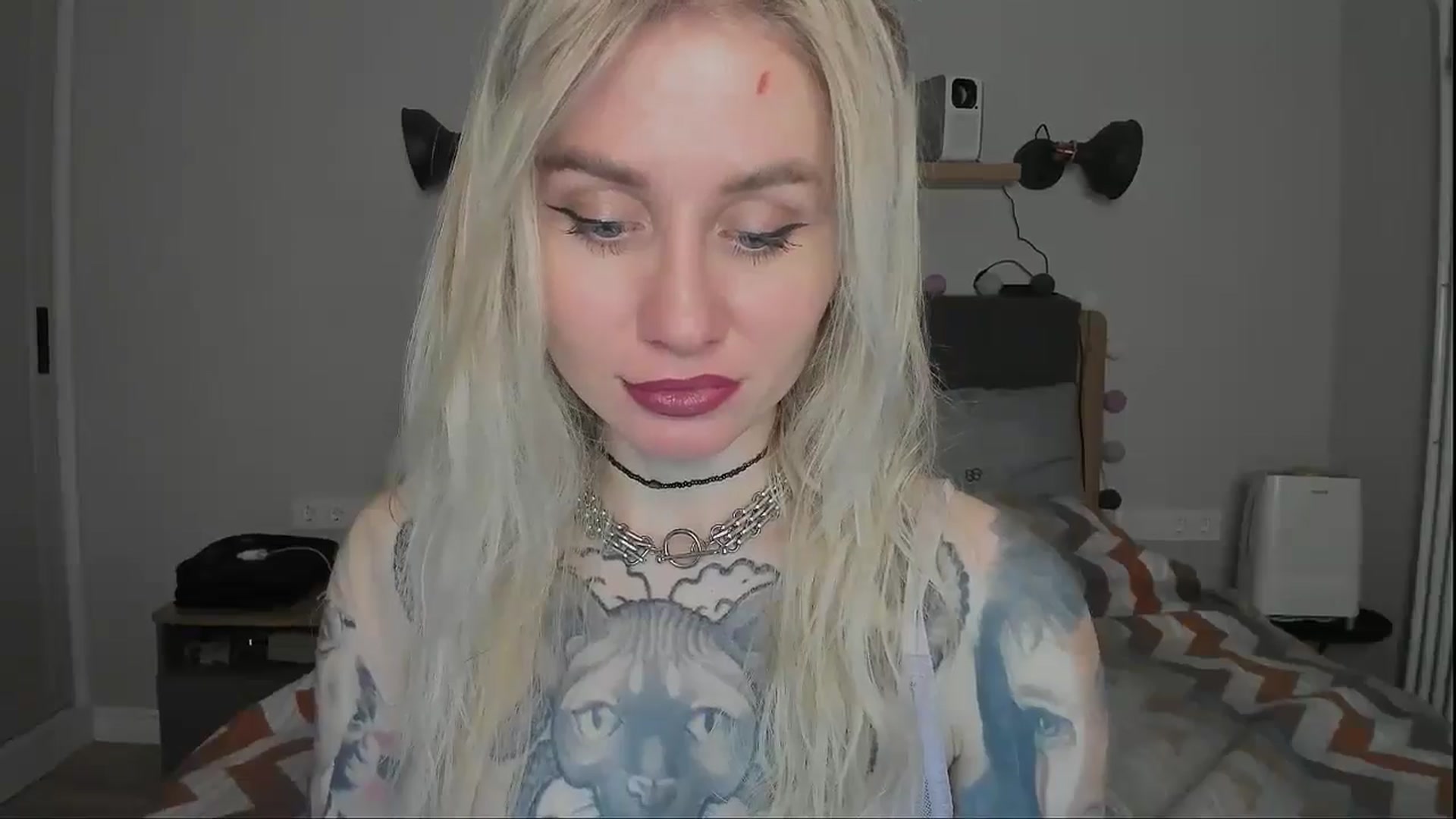 Gallery image thumbnail from Alexa_Smithhh's myfreecams stream on, 11/26/2024, 20:17 image 19 of 20