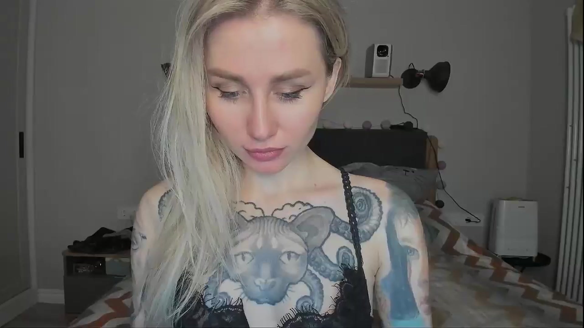 Gallery image thumbnail from Alexa_Smithhh's myfreecams stream on, 11/30/2024, 19:03 image 5 of 20
