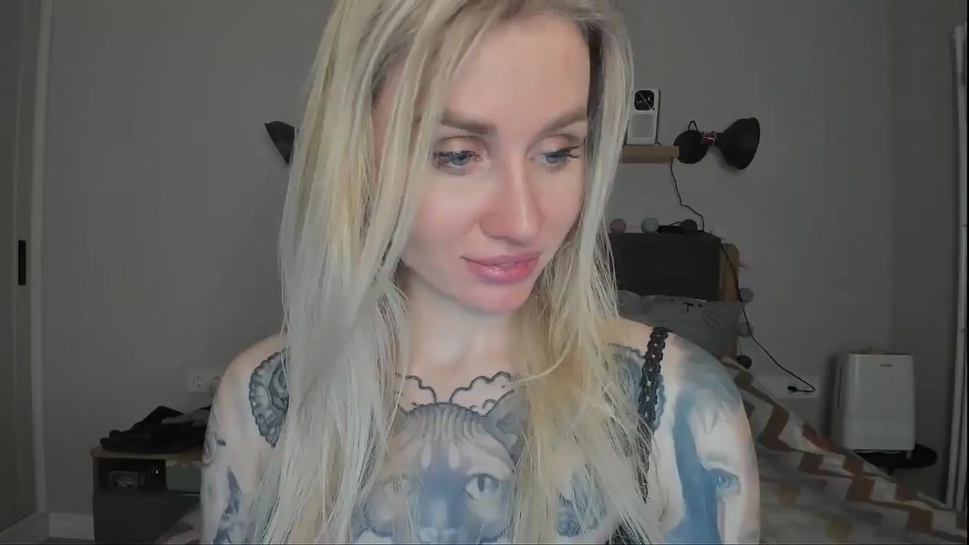 Gallery image thumbnail from Alexa_Smithhh's myfreecams stream on, 11/30/2024, 21:37 image 8 of 20