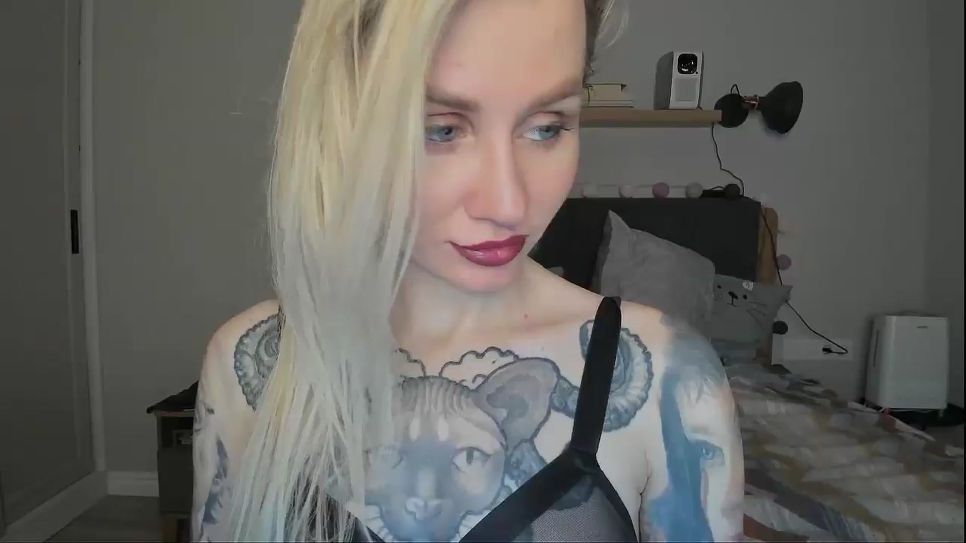 Gallery image thumbnail from Alexa_Smithhh's myfreecams stream on, 12/01/2024, 18:30 image 11 of 20