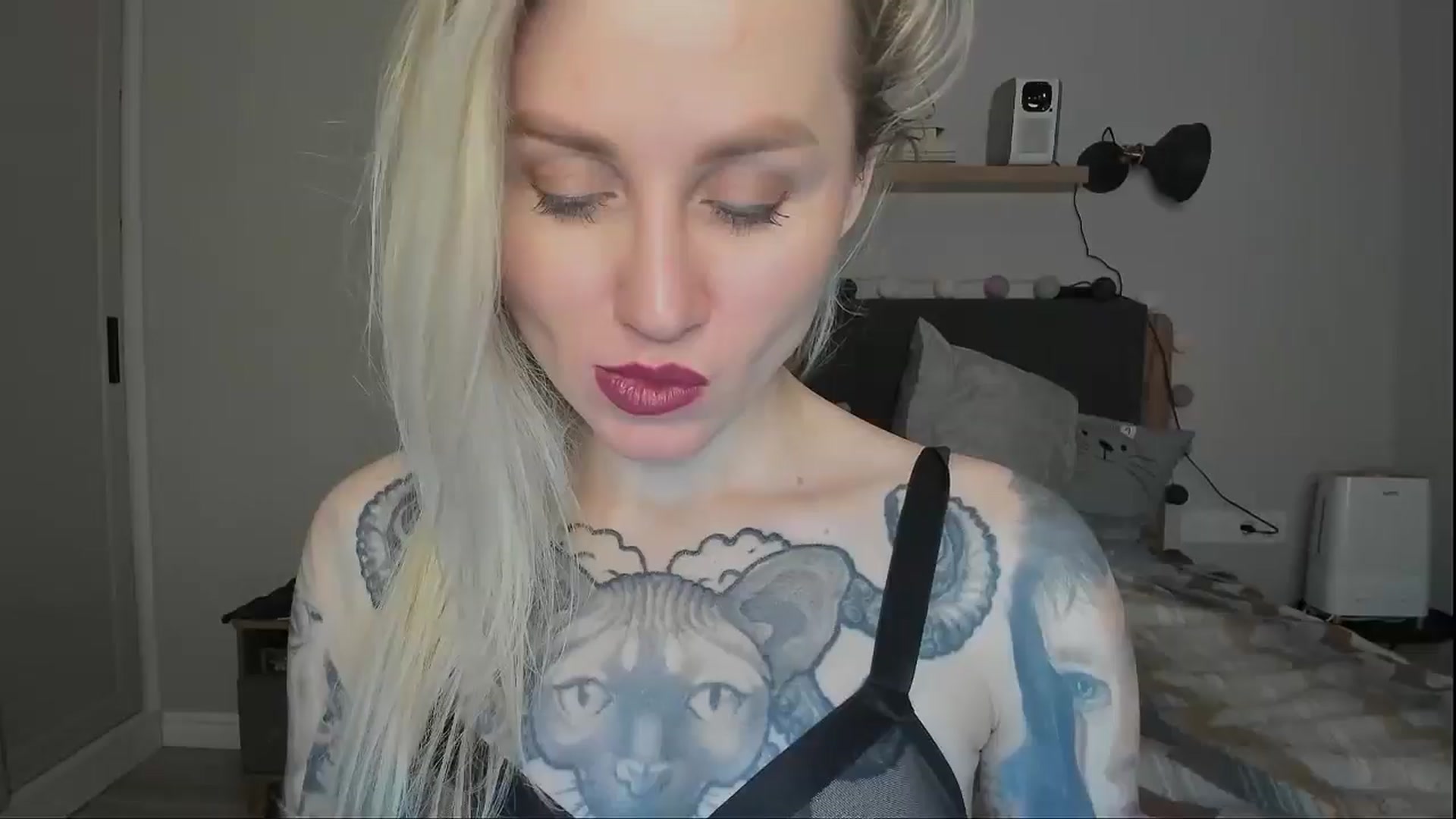 Gallery image thumbnail from Alexa_Smithhh's myfreecams stream on, 12/01/2024, 18:30 image 10 of 20