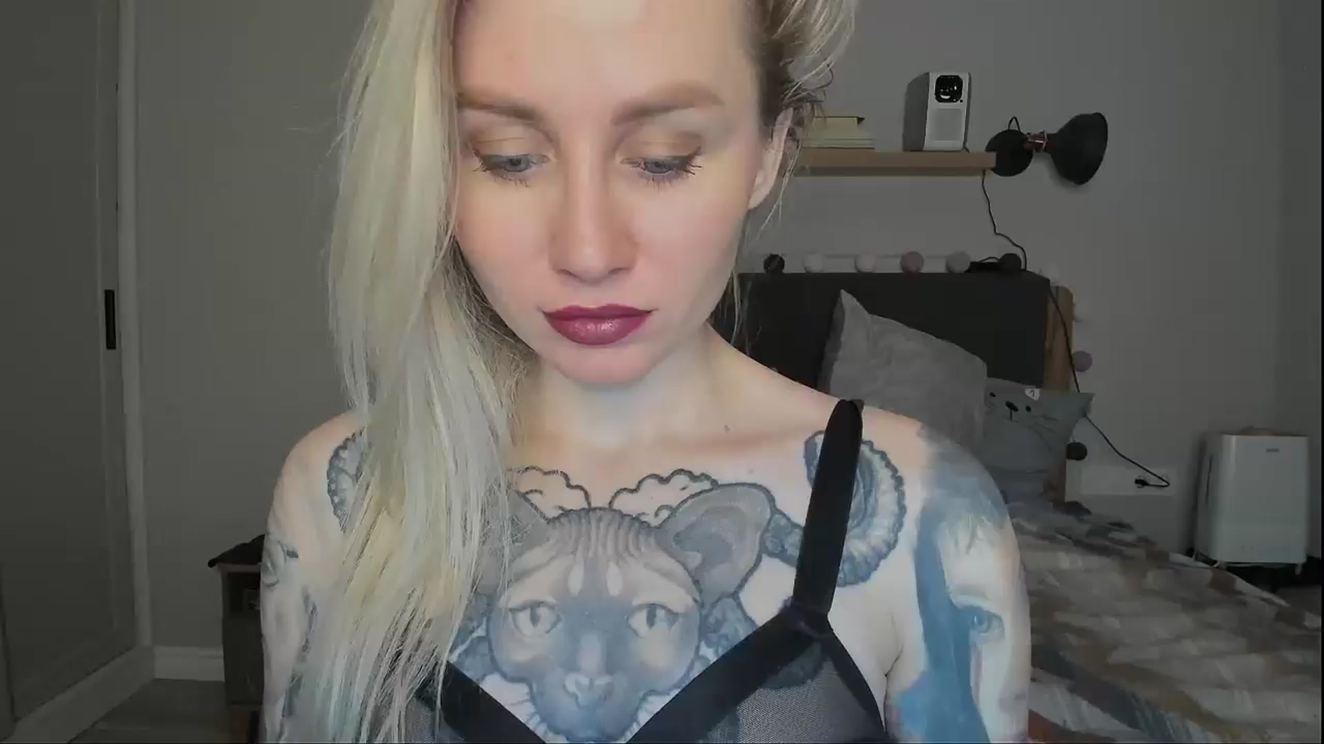 Gallery image thumbnail from Alexa_Smithhh's myfreecams stream on, 12/01/2024, 18:30 image 7 of 20