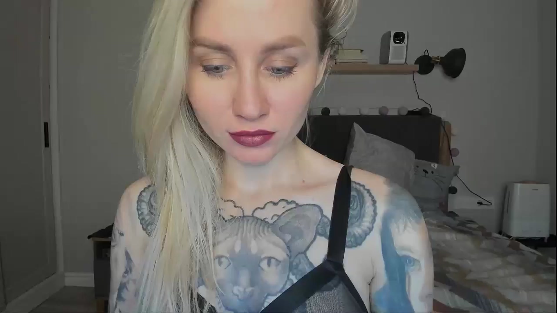 Gallery image thumbnail from Alexa_Smithhh's myfreecams stream on, 12/01/2024, 18:30 image 6 of 20