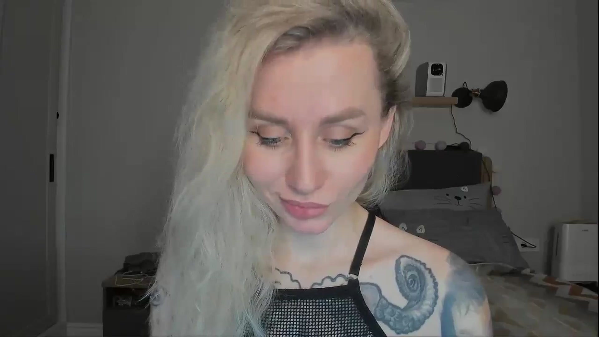 Gallery image thumbnail from Alexa_Smithhh's myfreecams stream on, 12/02/2024, 21:04 image 16 of 20