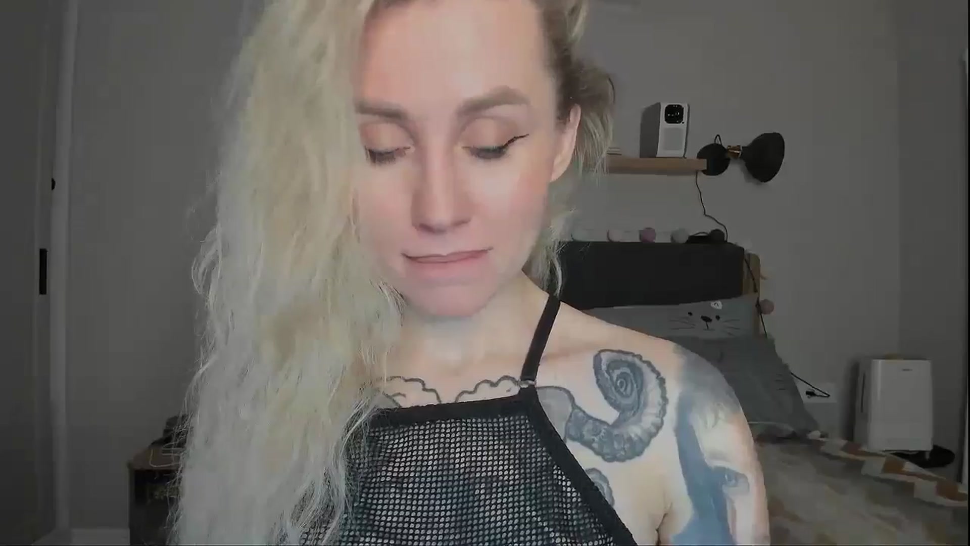 Gallery image thumbnail from Alexa_Smithhh's myfreecams stream on, 12/02/2024, 21:04 image 12 of 20