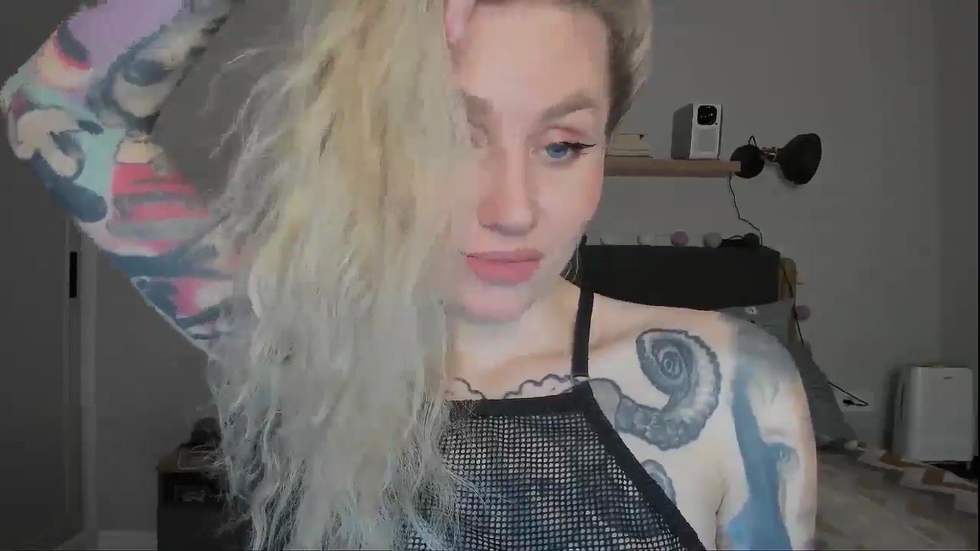 Gallery image thumbnail from Alexa_Smithhh's myfreecams stream on, 12/02/2024, 21:04 image 13 of 20