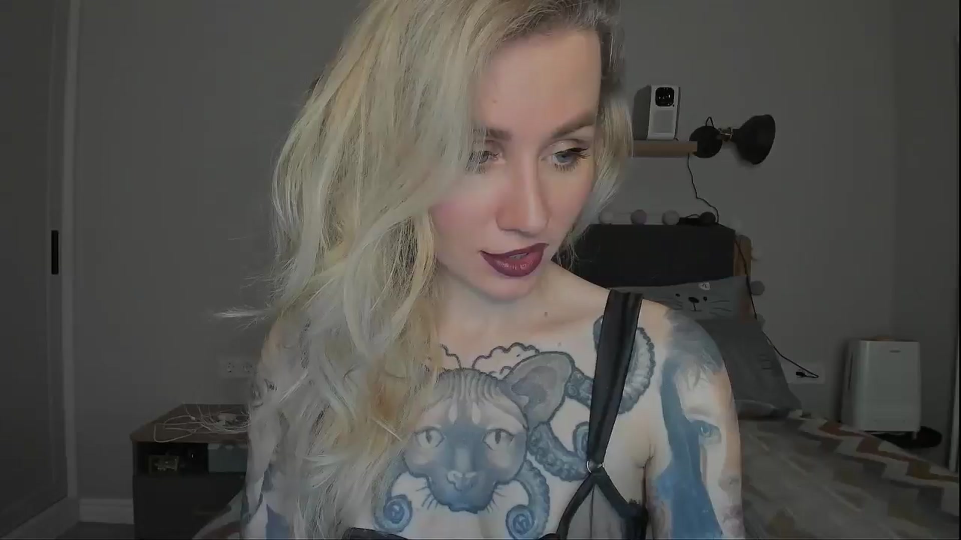 Gallery image thumbnail from Alexa_Smithhh's myfreecams stream on, 12/03/2024, 21:08 image 1 of 20