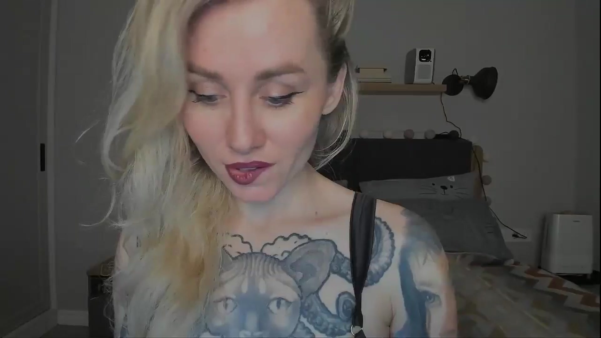Gallery image thumbnail from Alexa_Smithhh's myfreecams stream on, 12/03/2024, 21:08 image 20 of 20