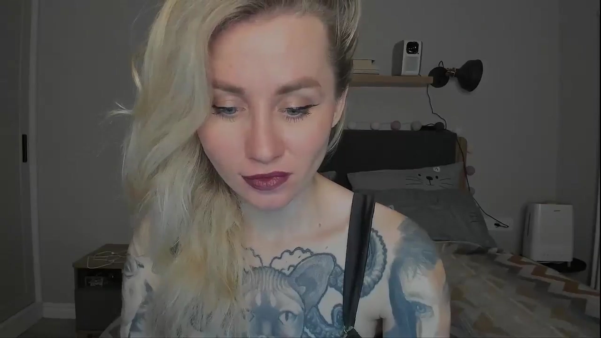 Gallery image thumbnail from Alexa_Smithhh's myfreecams stream on, 12/03/2024, 21:08 image 7 of 20