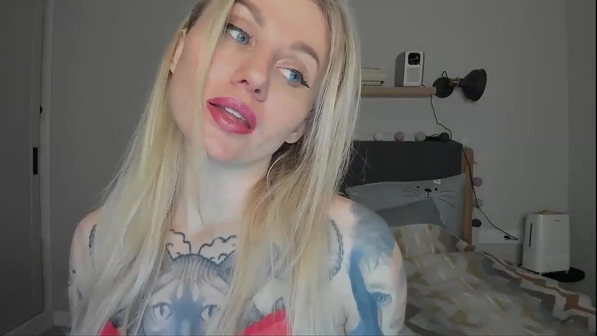 Gallery image thumbnail from Alexa_Smithhh's myfreecams stream on, 12/06/2024, 18:11 image 9 of 20