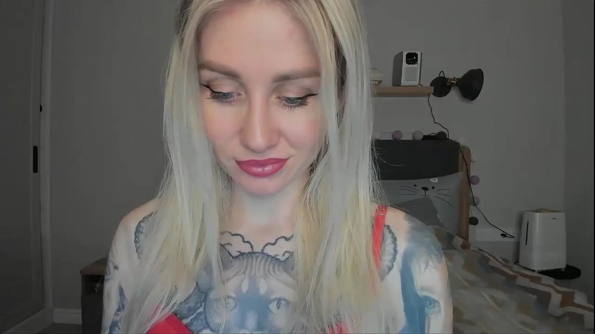 Gallery image thumbnail from Alexa_Smithhh's myfreecams stream on, 12/06/2024, 18:11 image 17 of 20