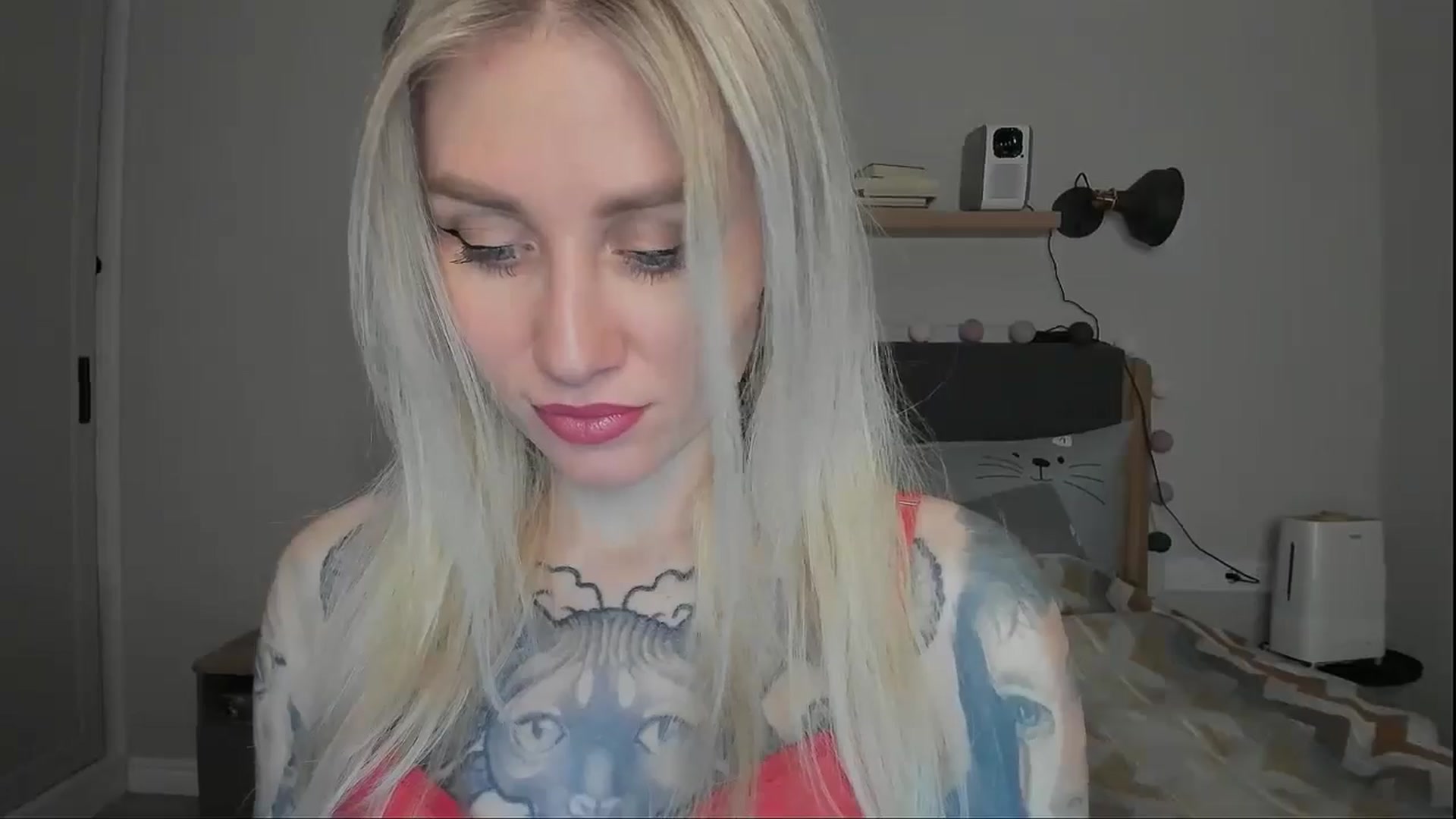 Gallery image thumbnail from Alexa_Smithhh's myfreecams stream on, 12/06/2024, 18:11 image 15 of 20