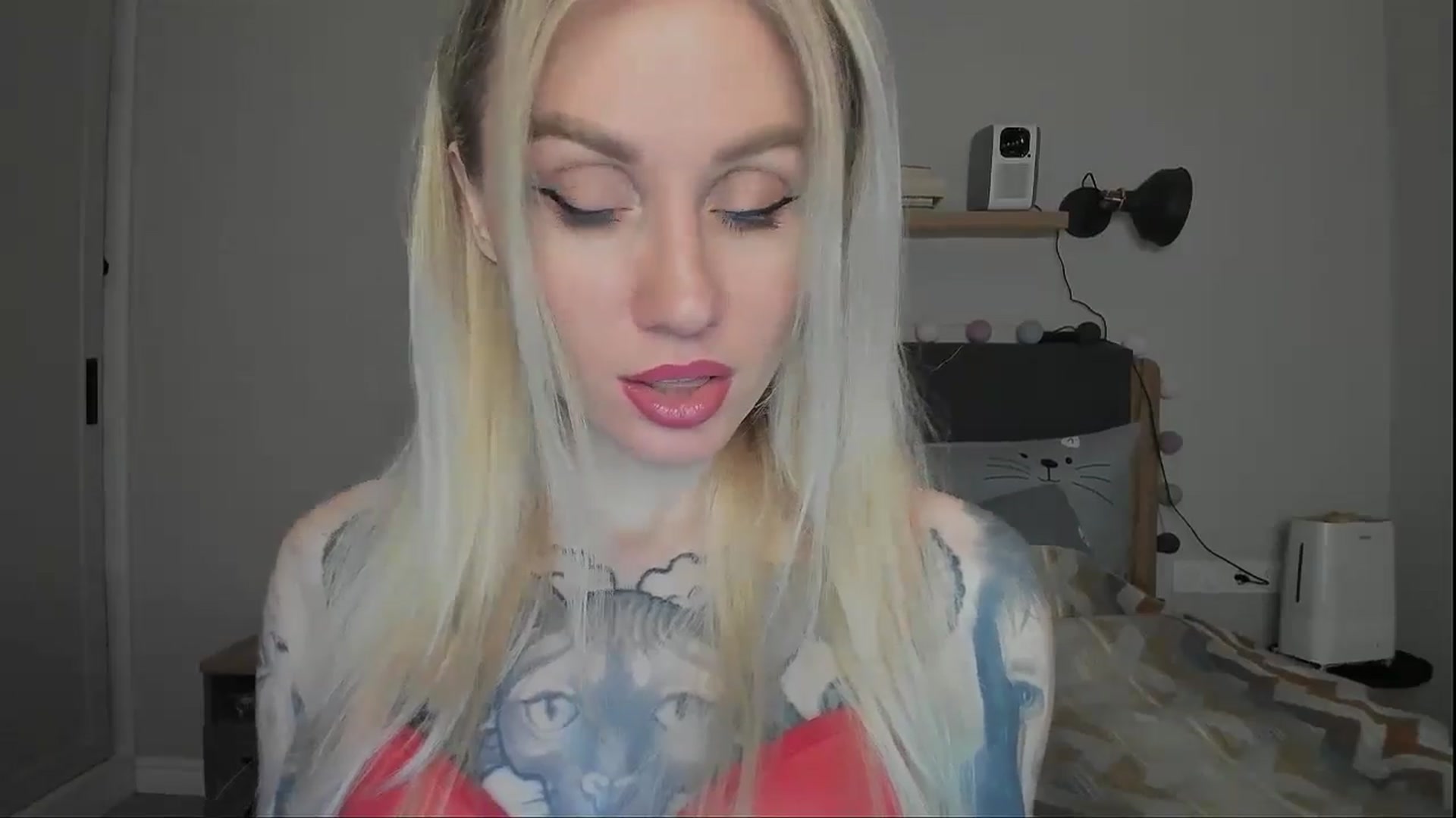 Gallery image thumbnail from Alexa_Smithhh's myfreecams stream on, 12/06/2024, 18:11 image 12 of 20