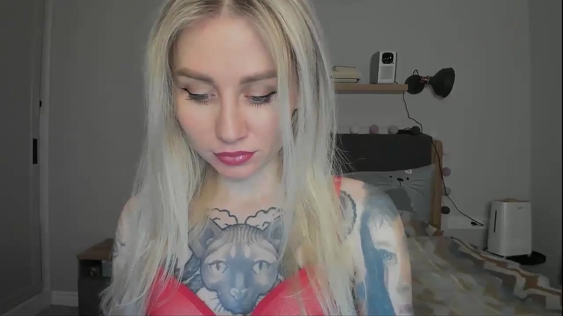 Gallery image thumbnail from Alexa_Smithhh's myfreecams stream on, 12/06/2024, 18:11 image 4 of 20