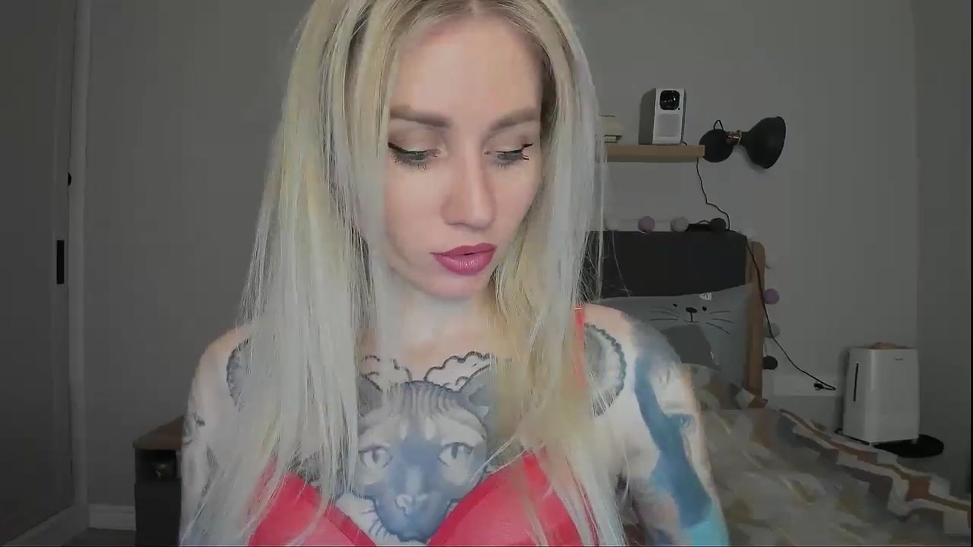 Gallery image thumbnail from Alexa_Smithhh's myfreecams stream on, 12/06/2024, 18:11 image 3 of 20