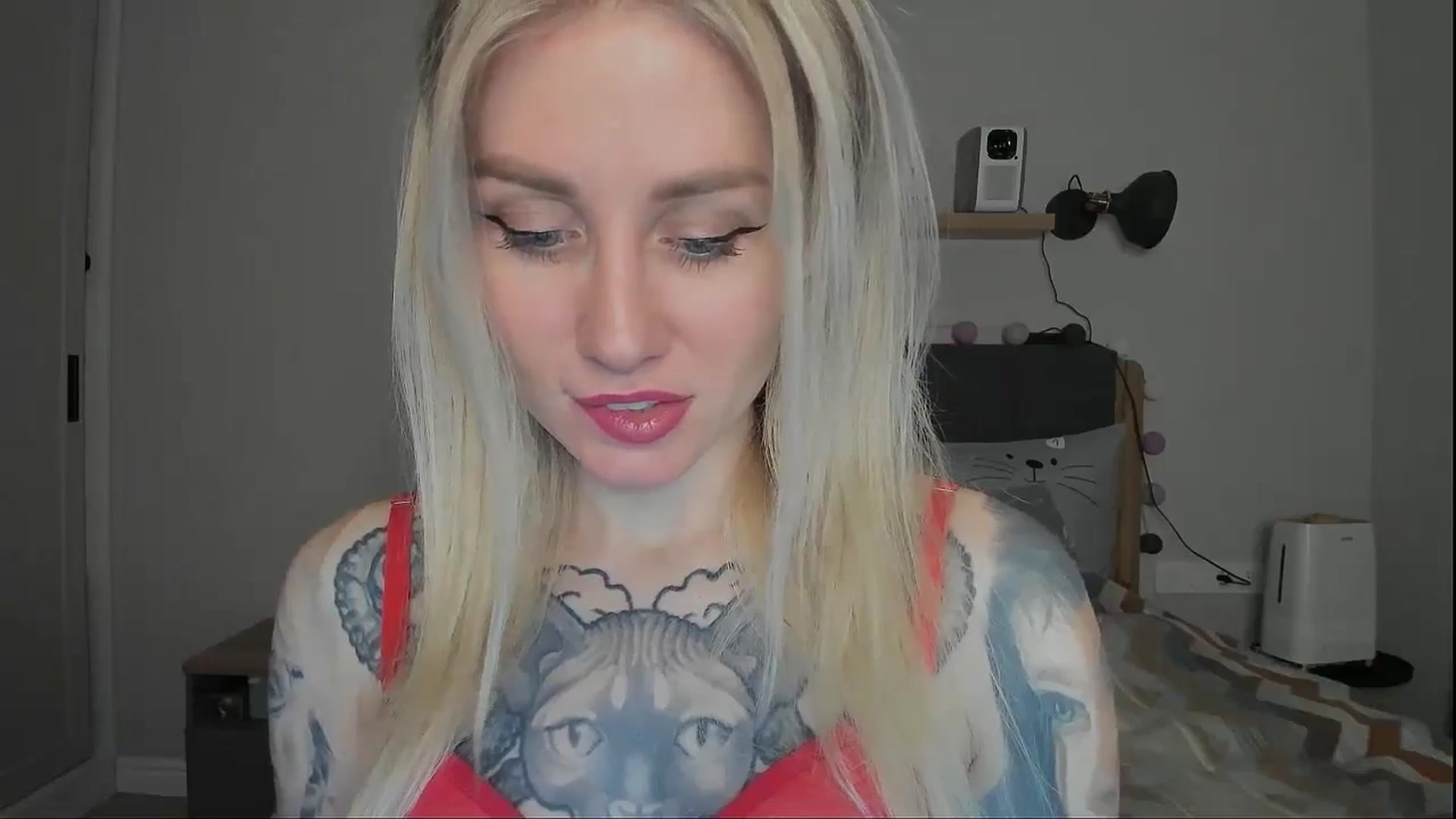 Gallery image thumbnail from Alexa_Smithhh's myfreecams stream on, 12/06/2024, 18:35 image 14 of 20