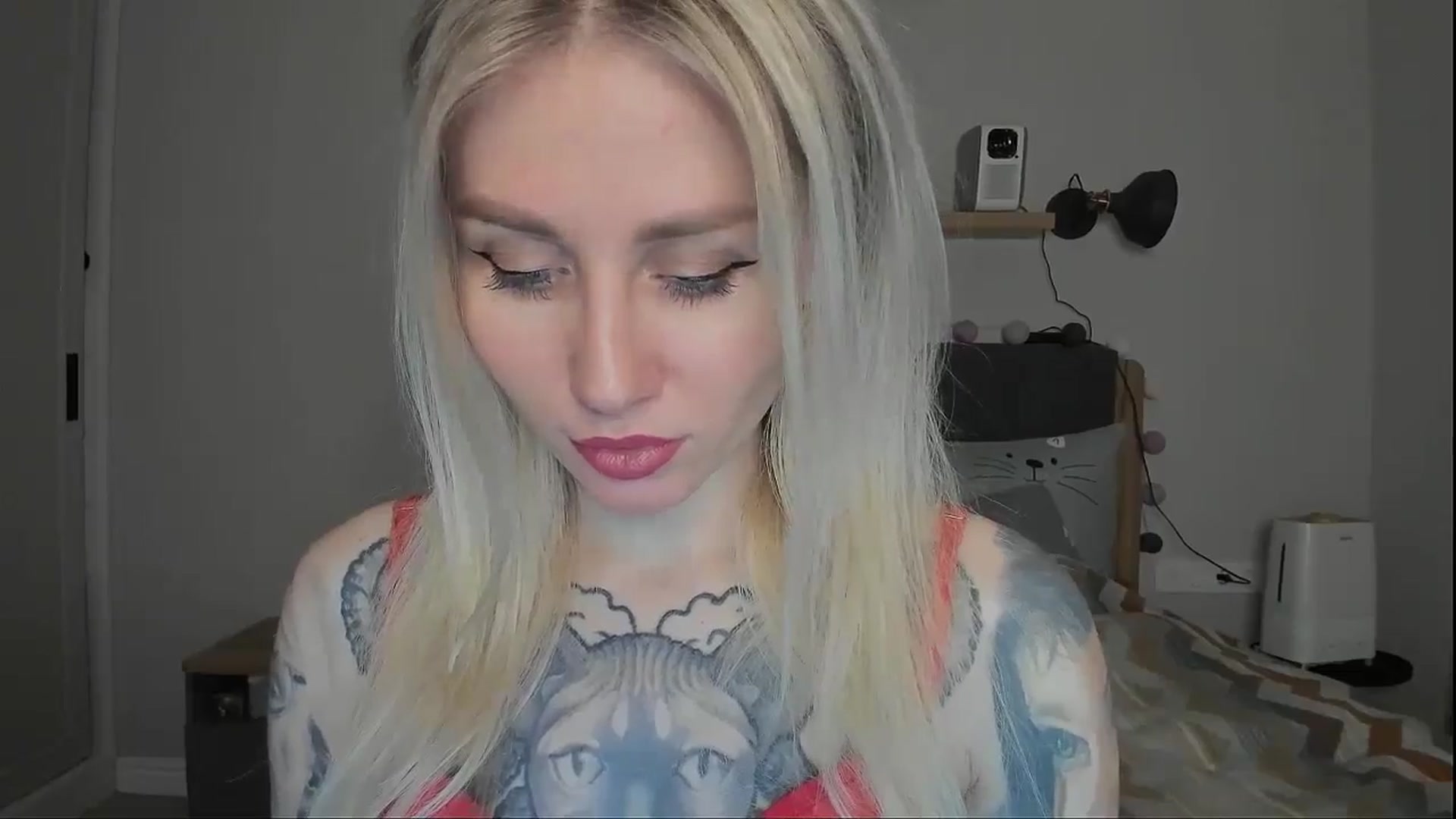 Gallery image thumbnail from Alexa_Smithhh's myfreecams stream on, 12/06/2024, 18:35 image 13 of 20