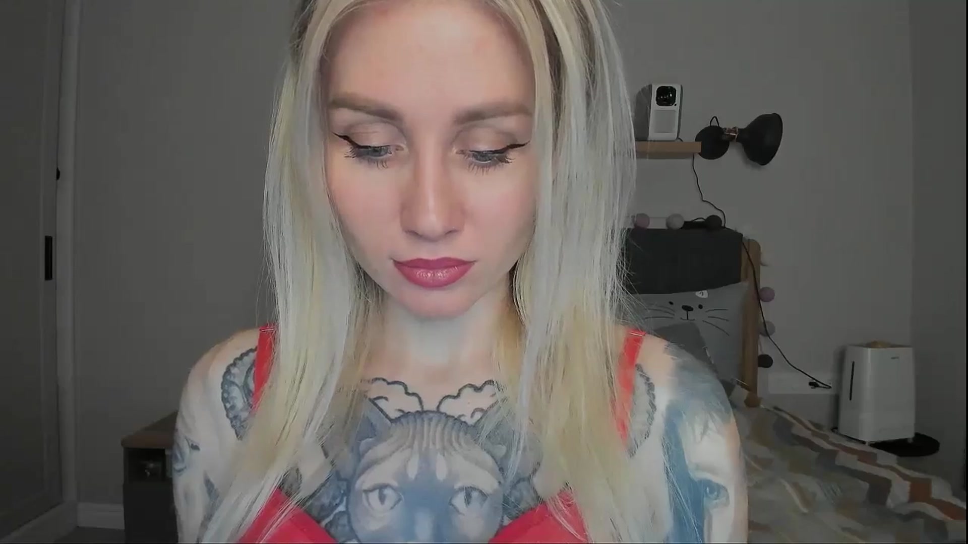 Gallery image thumbnail from Alexa_Smithhh's myfreecams stream on, 12/06/2024, 18:35 image 15 of 20