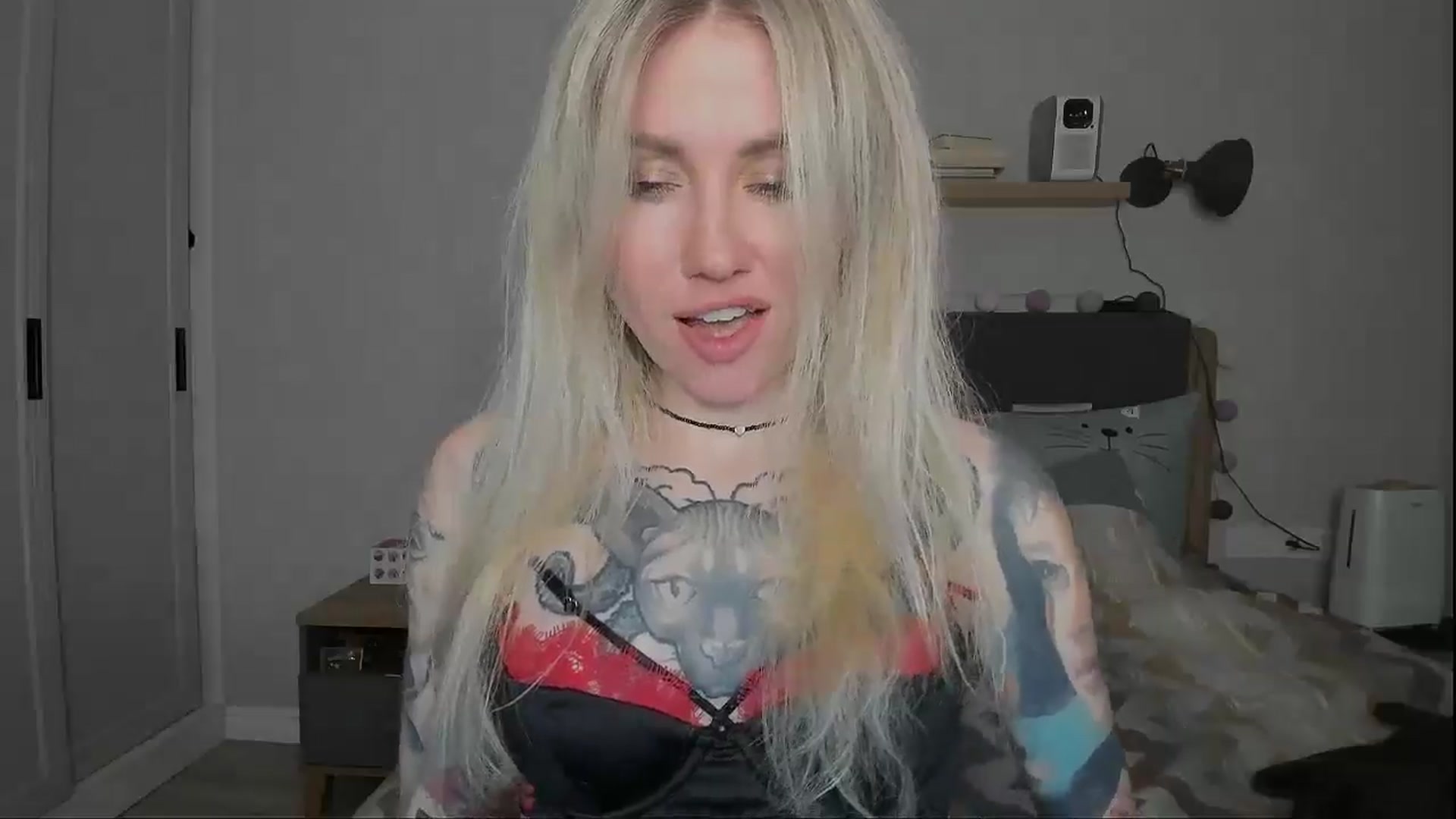 Gallery image thumbnail from Alexa_Smithhh's myfreecams stream on, 12/08/2024, 18:50 image 15 of 20