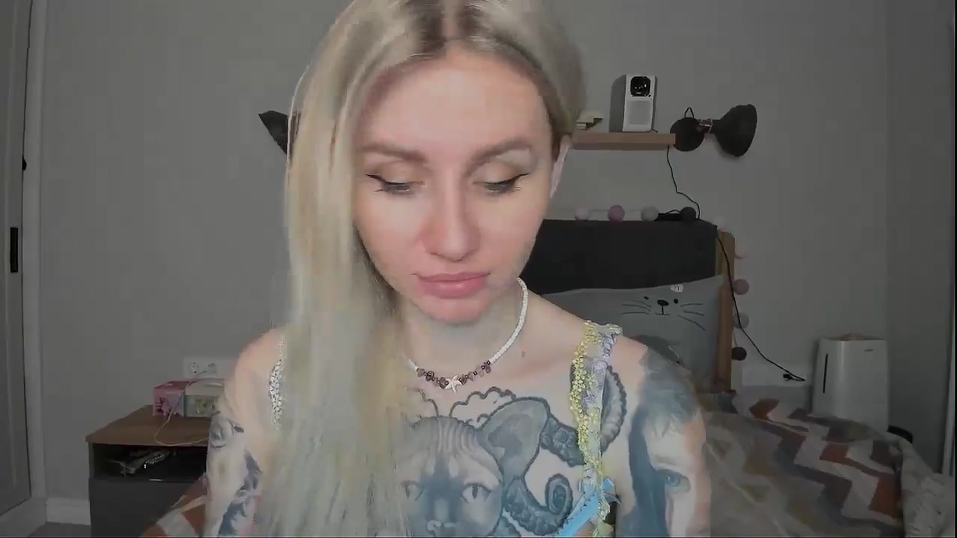 Gallery image thumbnail from Alexa_Smithhh's myfreecams stream on, 12/09/2024, 21:01 image 17 of 20