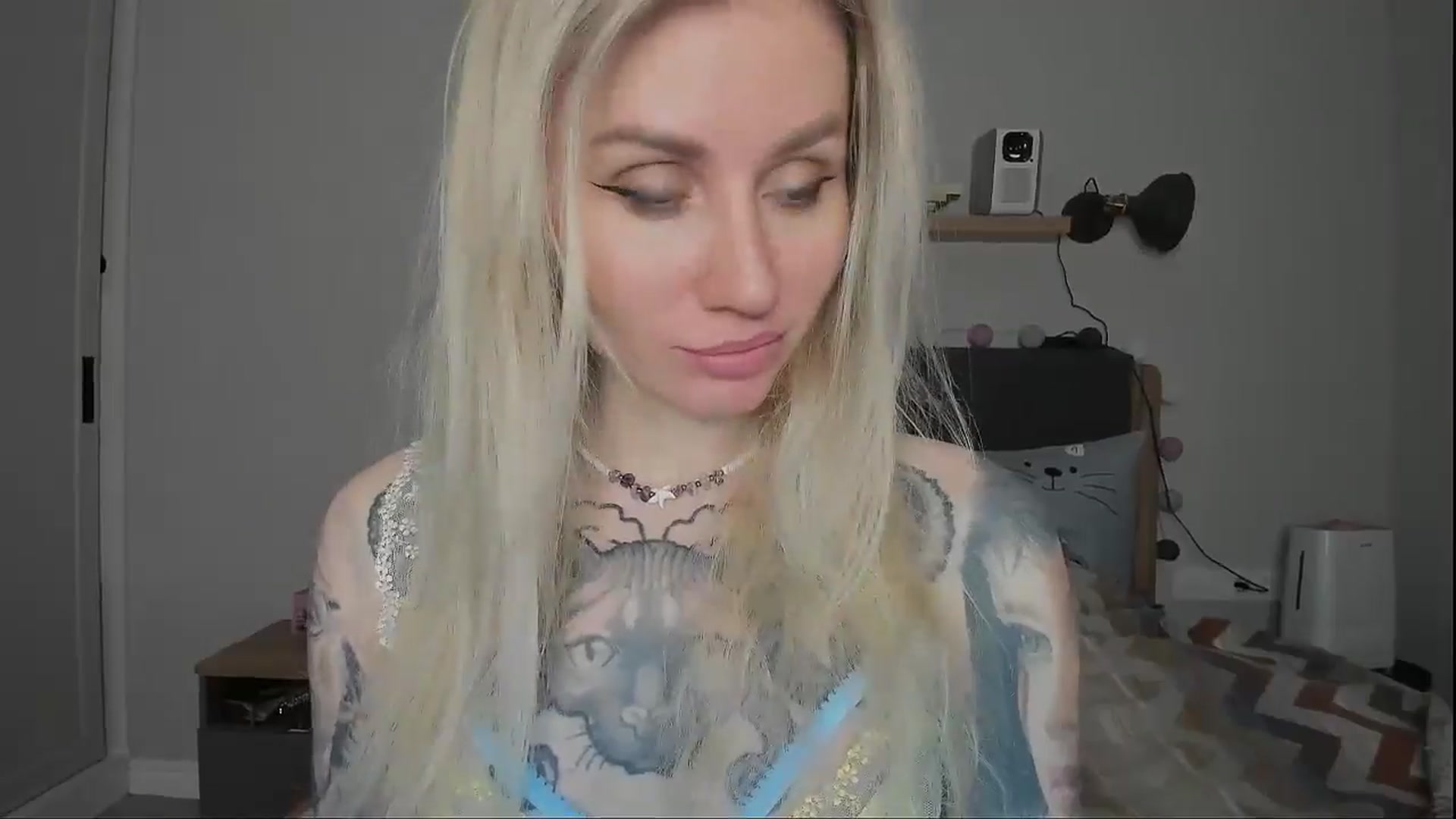 Gallery image thumbnail from Alexa_Smithhh's myfreecams stream on, 12/09/2024, 21:01 image 13 of 20