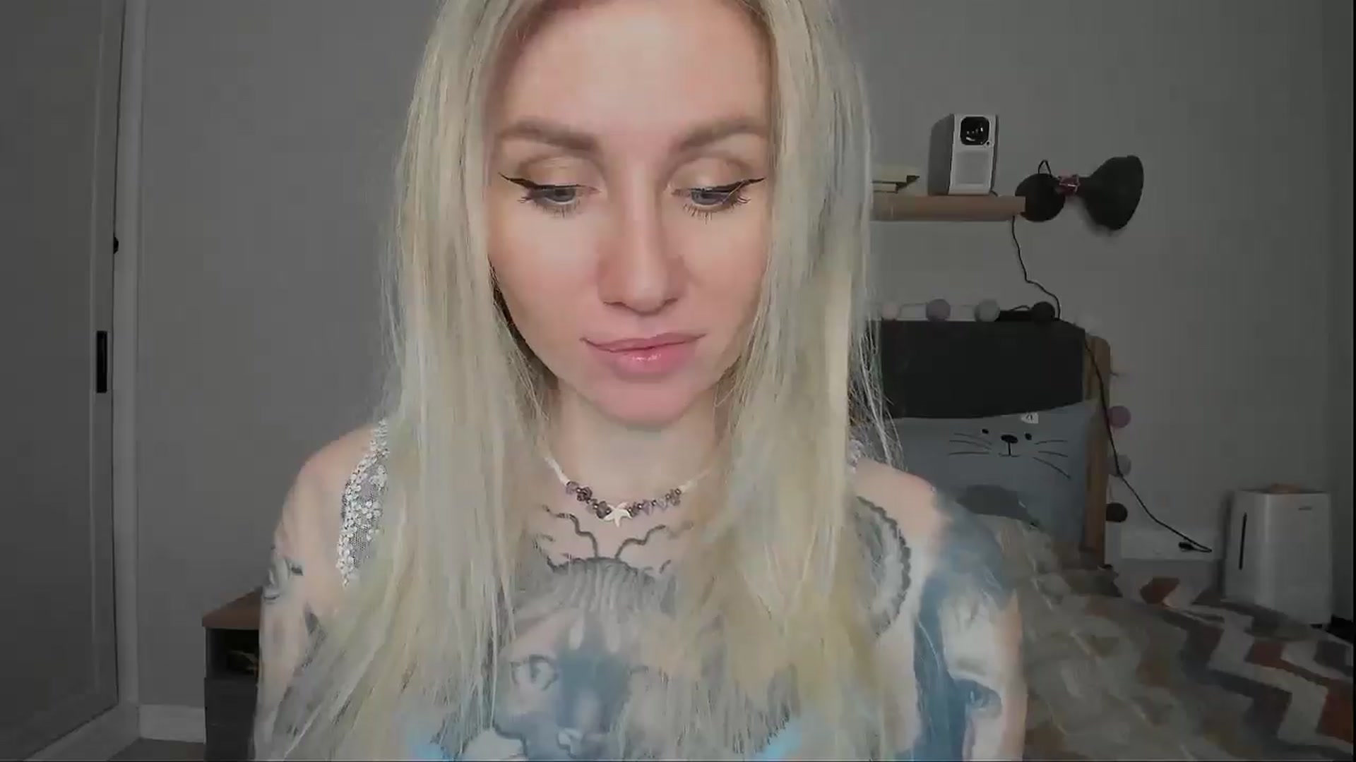 Gallery image thumbnail from Alexa_Smithhh's myfreecams stream on, 12/09/2024, 21:01 image 14 of 20