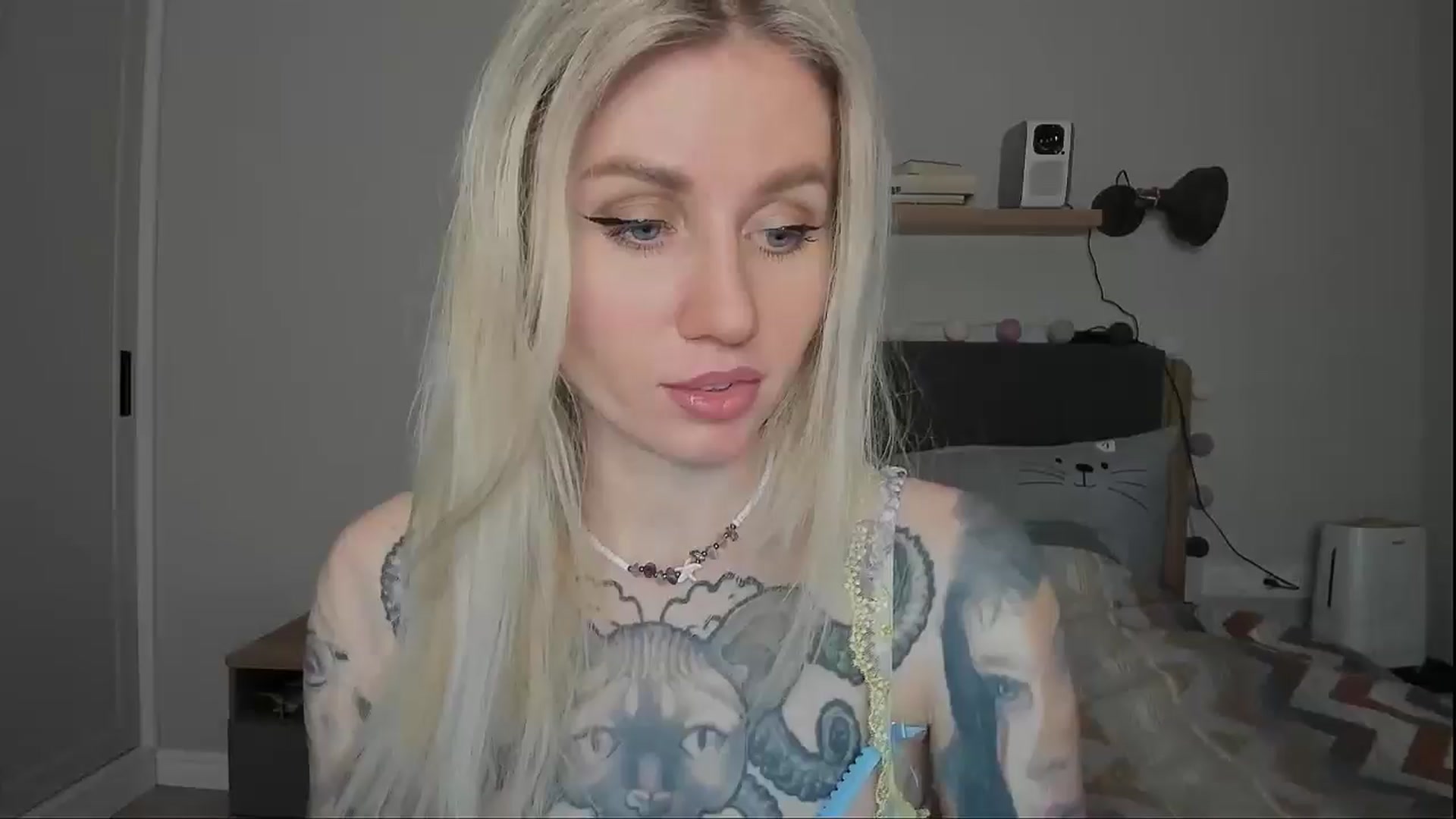 Gallery image thumbnail from Alexa_Smithhh's myfreecams stream on, 12/09/2024, 21:01 image 1 of 20
