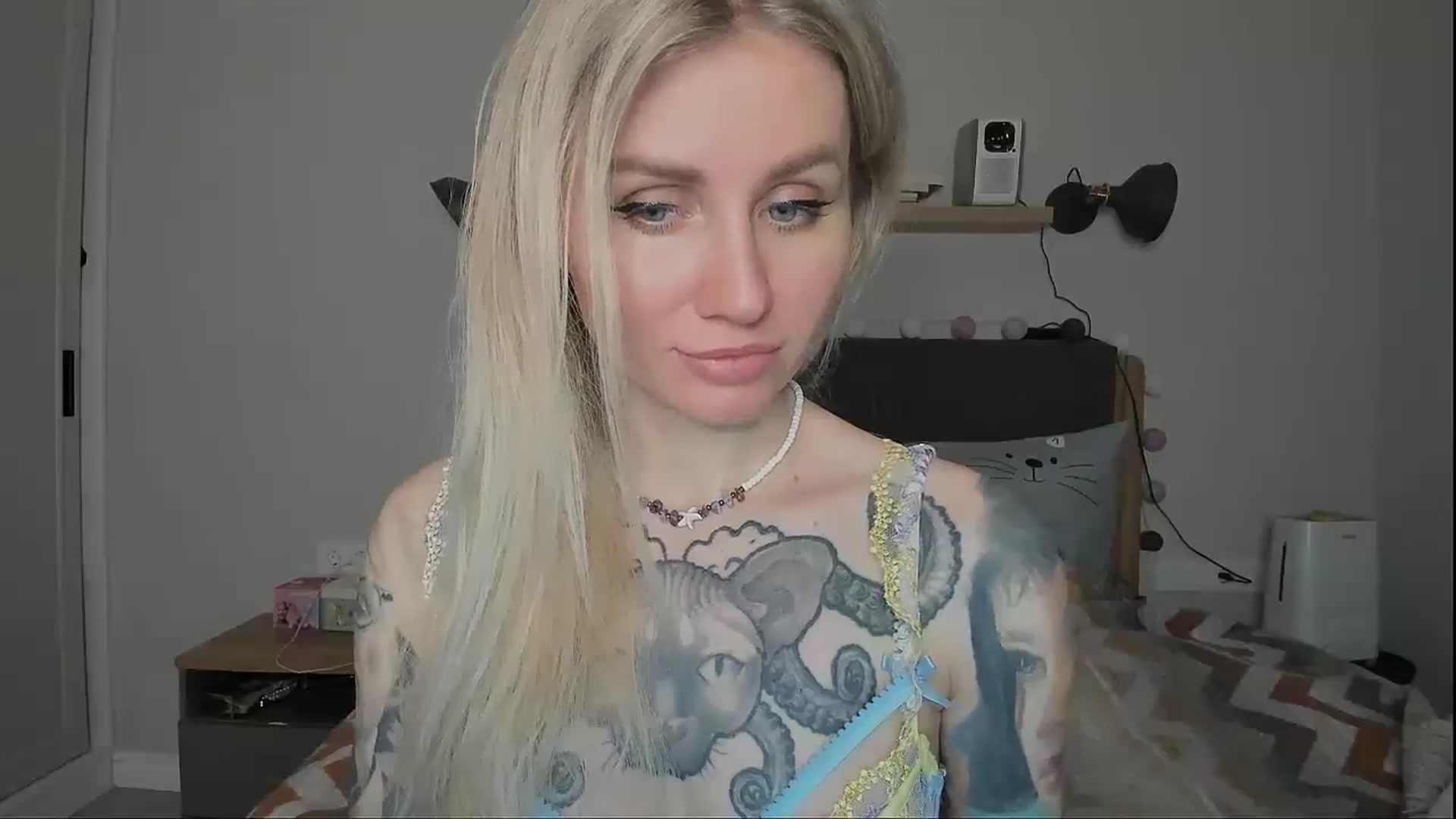 Gallery image thumbnail from Alexa_Smithhh's myfreecams stream on, 12/09/2024, 21:01 image 16 of 20