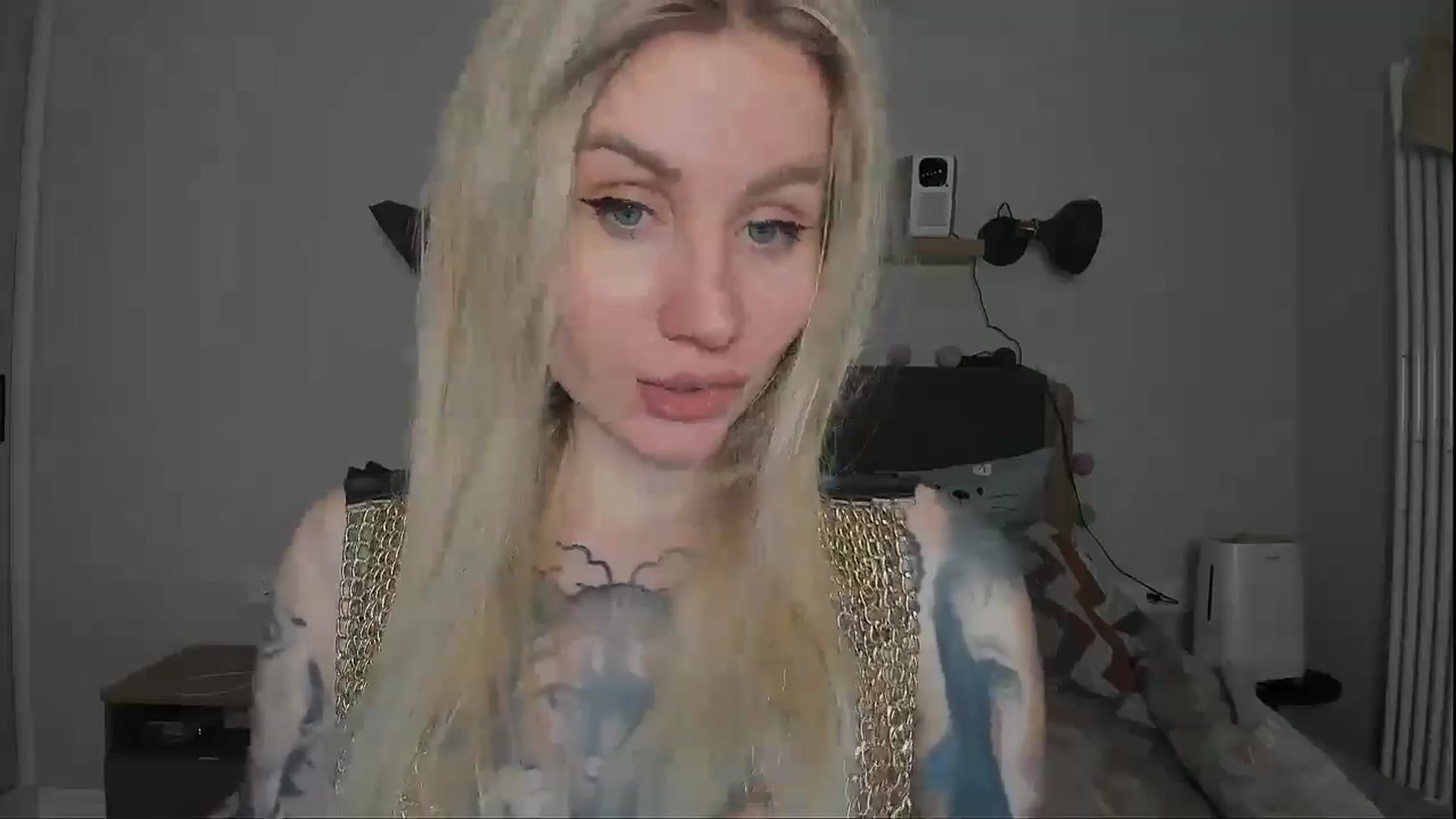 Gallery image thumbnail from Alexa_Smithhh's myfreecams stream on, 12/10/2024, 18:43 image 3 of 20