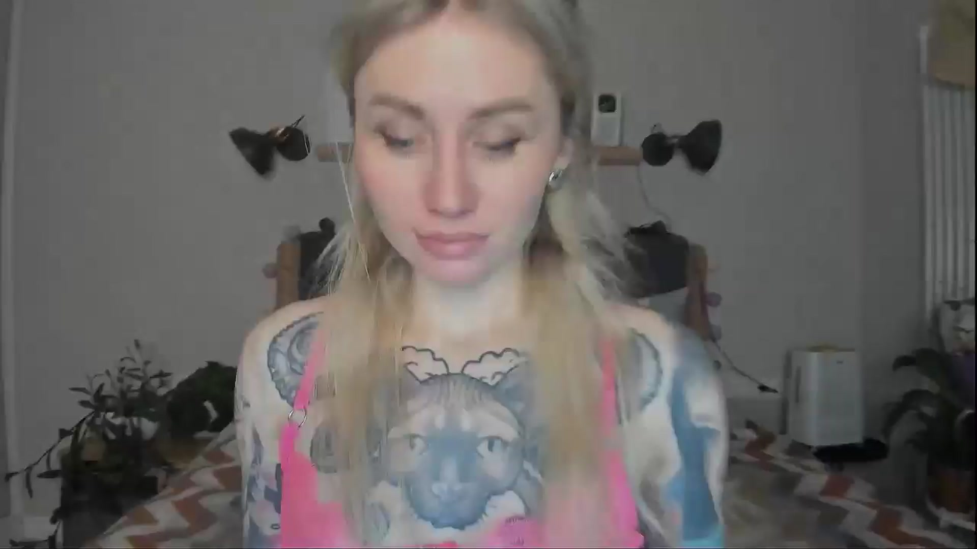 Gallery image thumbnail from Alexa_Smithhh's myfreecams stream on, 12/12/2024, 18:47 image 17 of 20