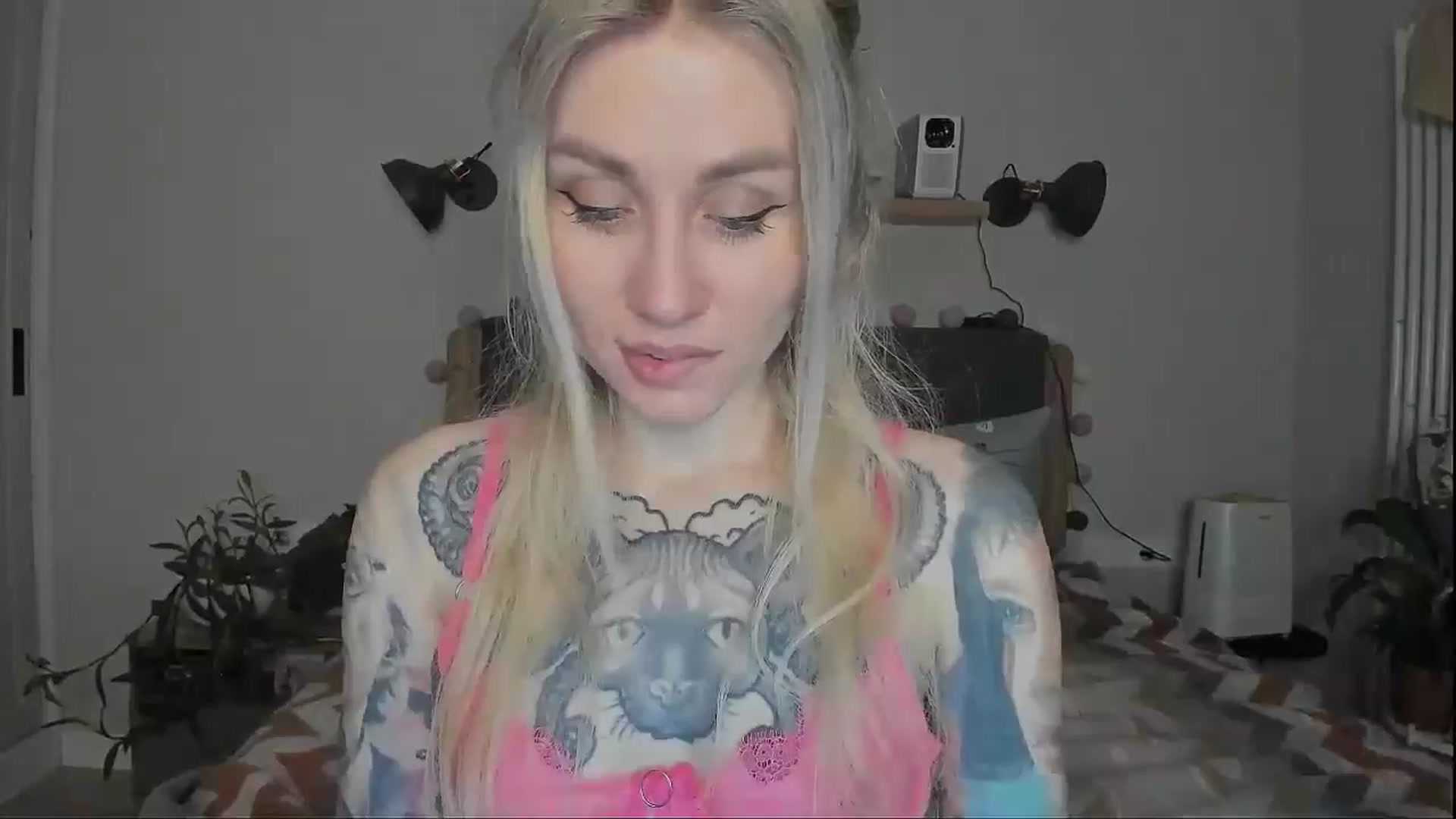 Gallery image thumbnail from Alexa_Smithhh's myfreecams stream on, 12/12/2024, 18:47 image 4 of 20