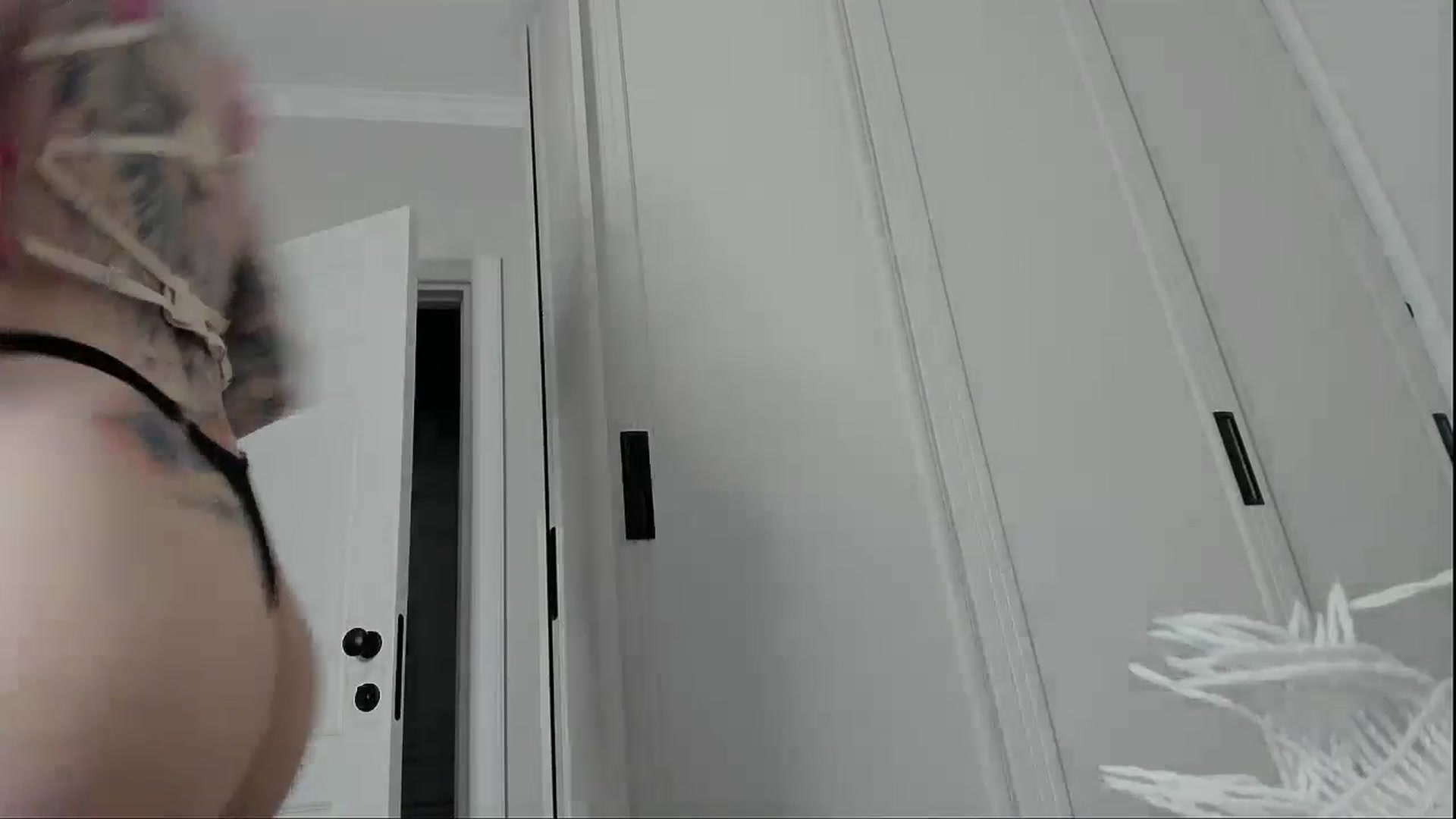 Gallery image thumbnail from Alexa_Smithhh's myfreecams stream on, 12/12/2024, 21:23 image 14 of 20