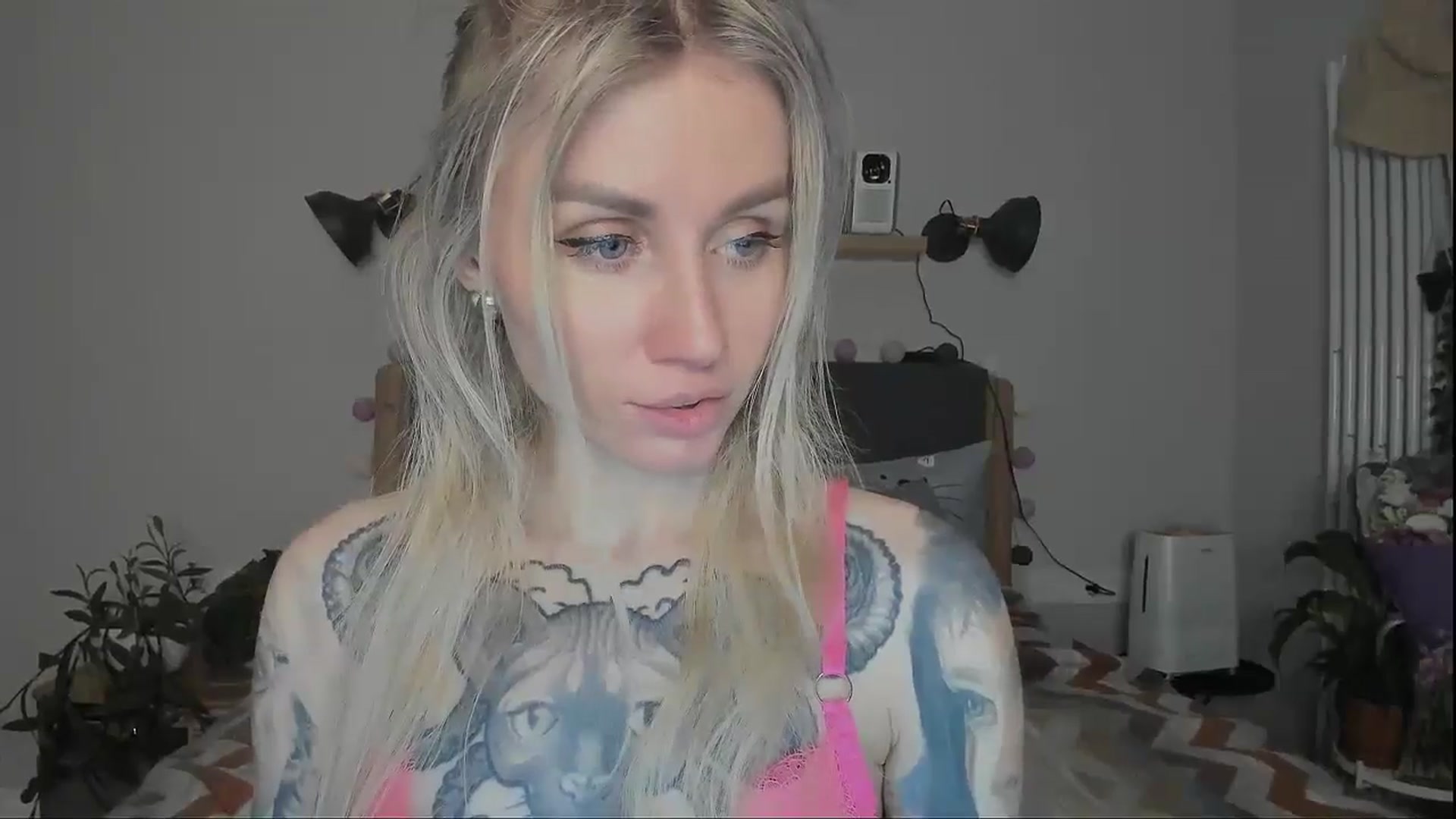Gallery image thumbnail from Alexa_Smithhh's myfreecams stream on, 12/12/2024, 21:23 image 12 of 20
