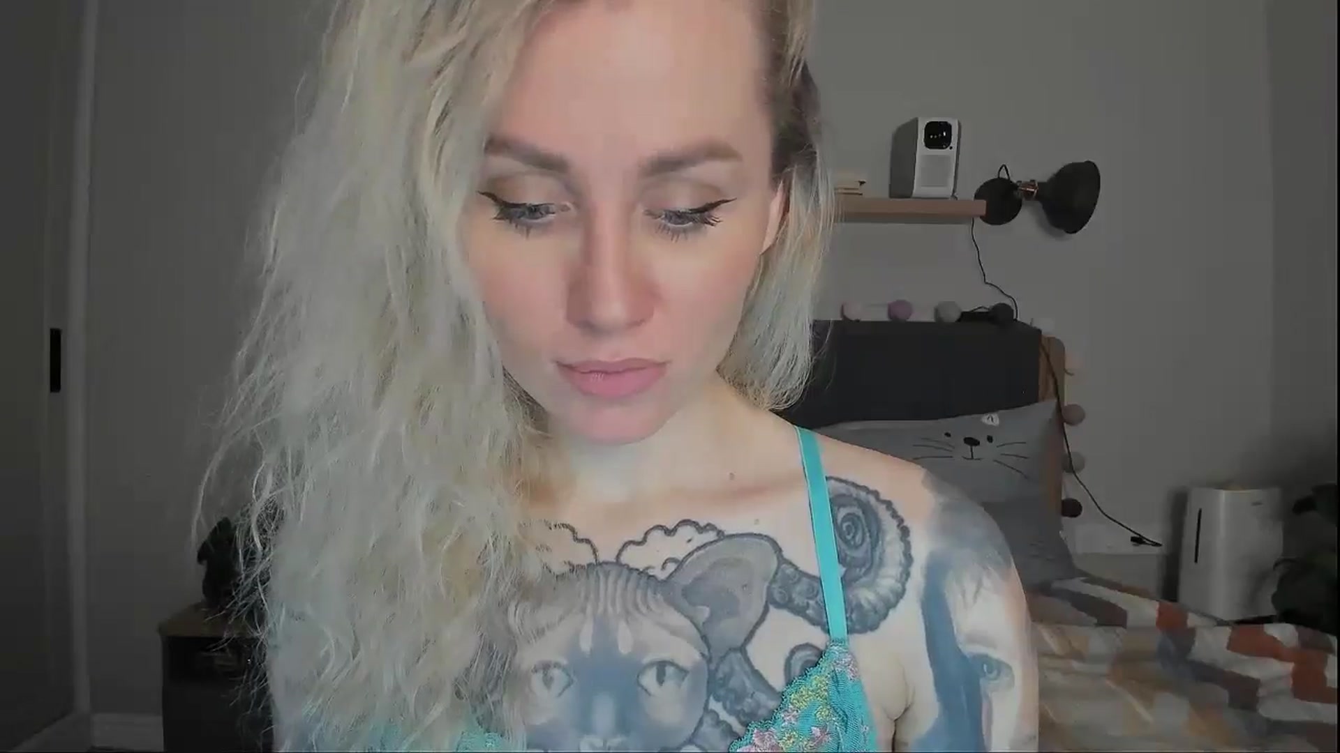 Gallery image thumbnail from Alexa_Smithhh's myfreecams stream on, 12/13/2024, 21:14 image 4 of 20