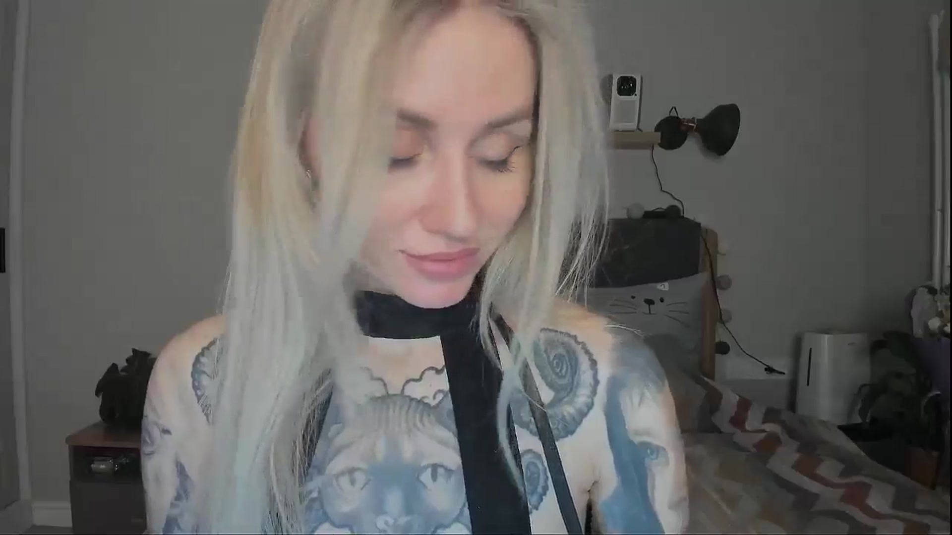 Gallery image thumbnail from Alexa_Smithhh's myfreecams stream on, 12/15/2024, 21:03 image 20 of 20
