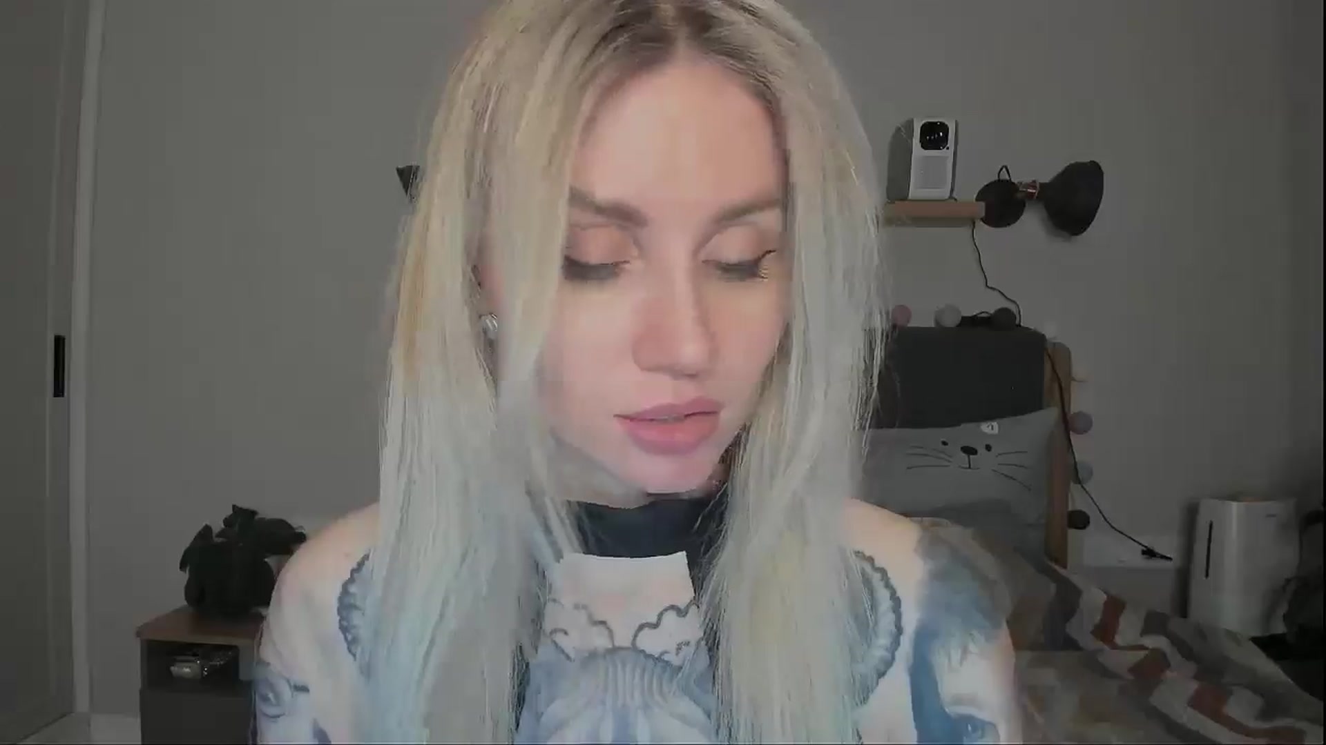 Gallery image thumbnail from Alexa_Smithhh's myfreecams stream on, 12/15/2024, 21:03 image 9 of 20