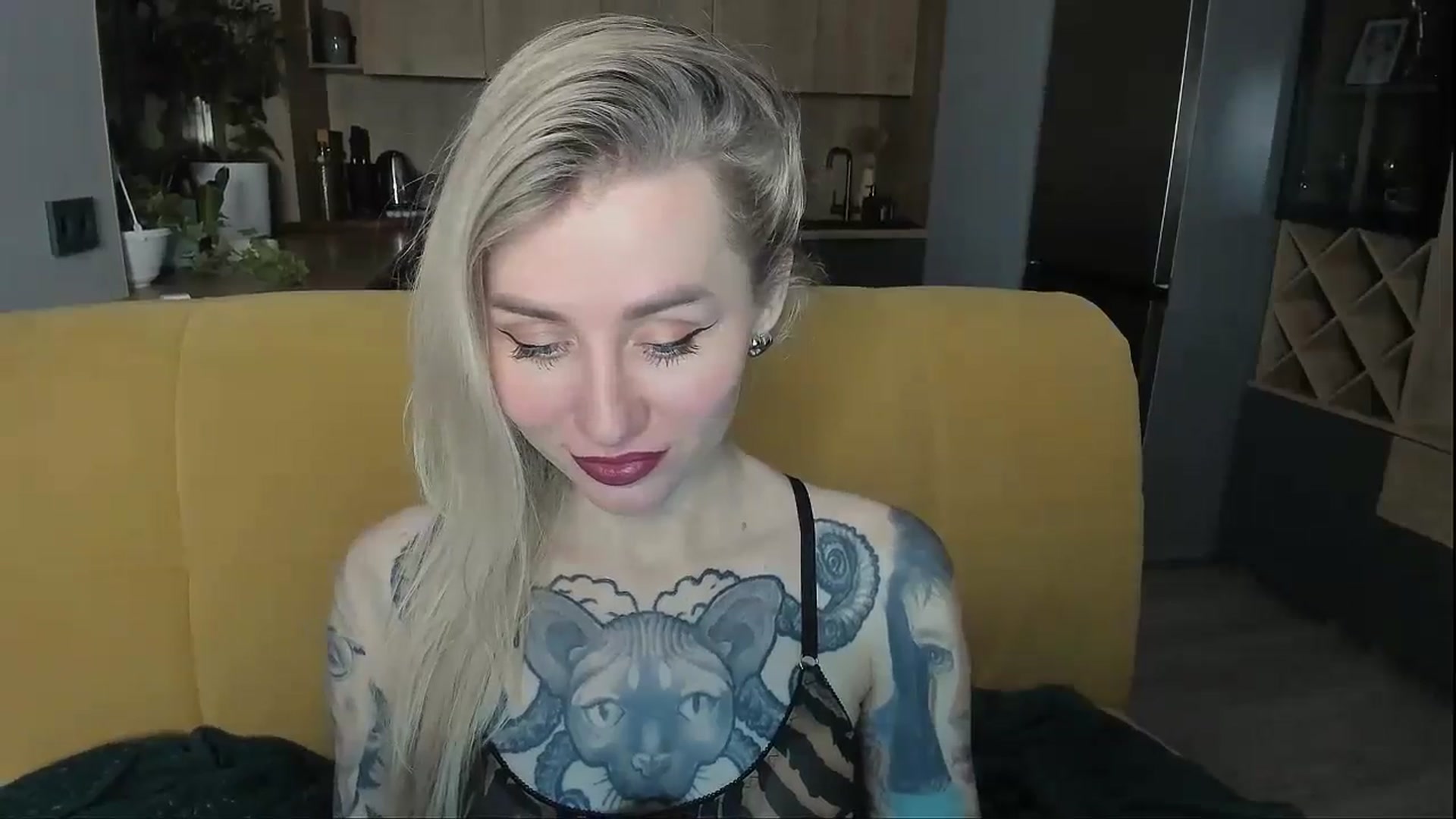 Gallery image thumbnail from Alexa_Smithhh's myfreecams stream on, 12/23/2024, 18:22 image 9 of 20