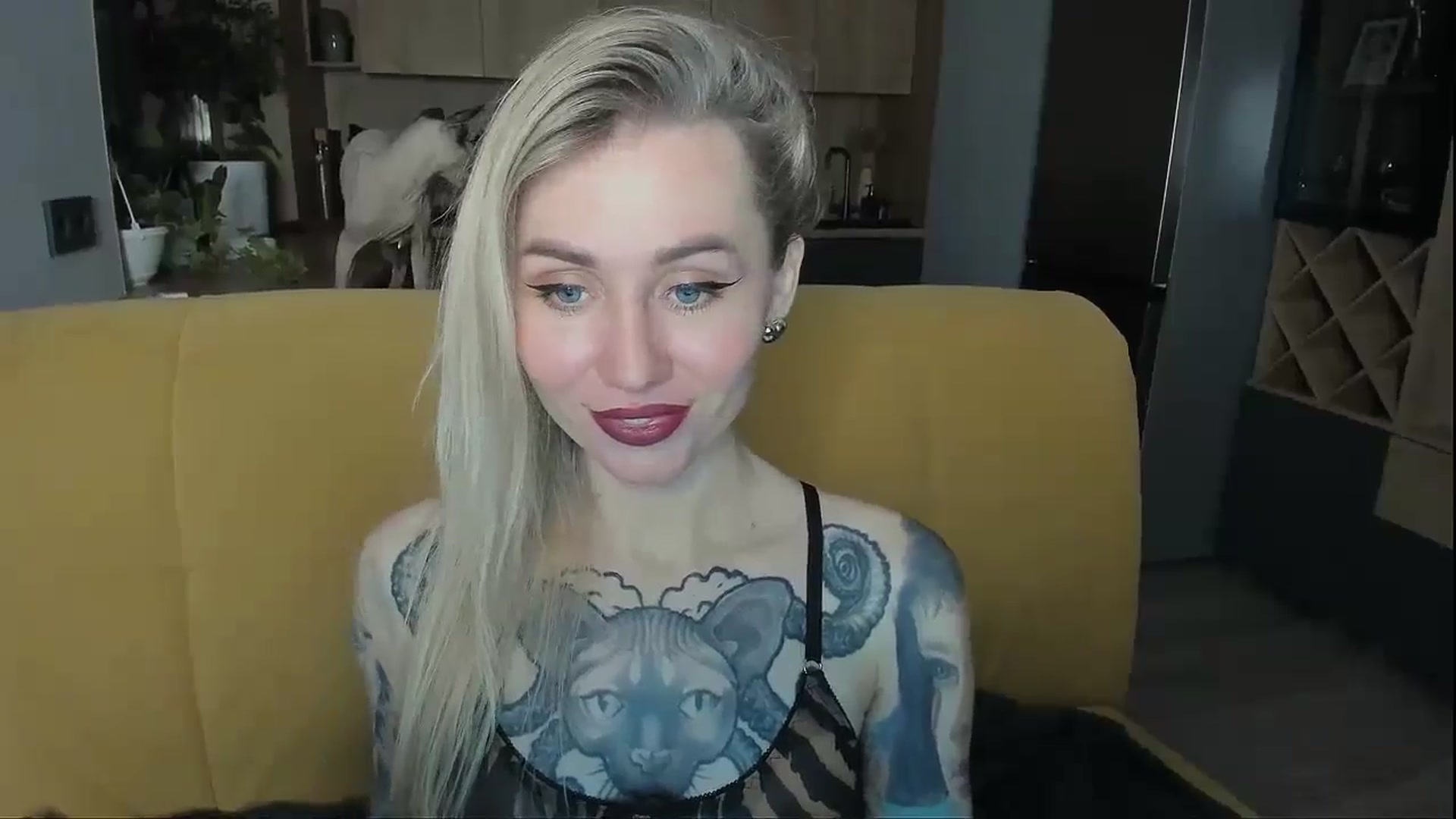 Gallery image thumbnail from Alexa_Smithhh's myfreecams stream on, 12/23/2024, 18:22 image 12 of 20