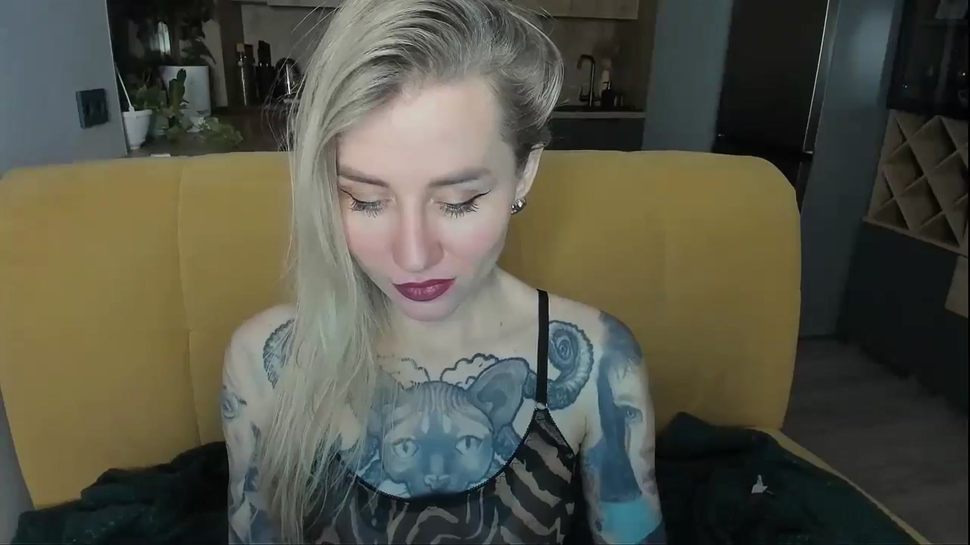 Gallery image thumbnail from Alexa_Smithhh's myfreecams stream on, 12/23/2024, 18:22 image 20 of 20