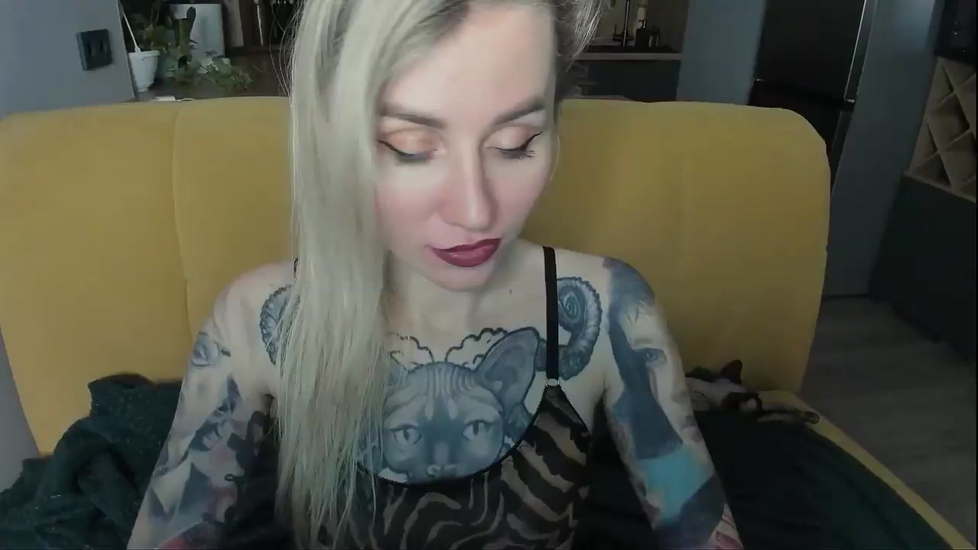 Gallery image thumbnail from Alexa_Smithhh's myfreecams stream on, 12/23/2024, 19:33 image 3 of 20