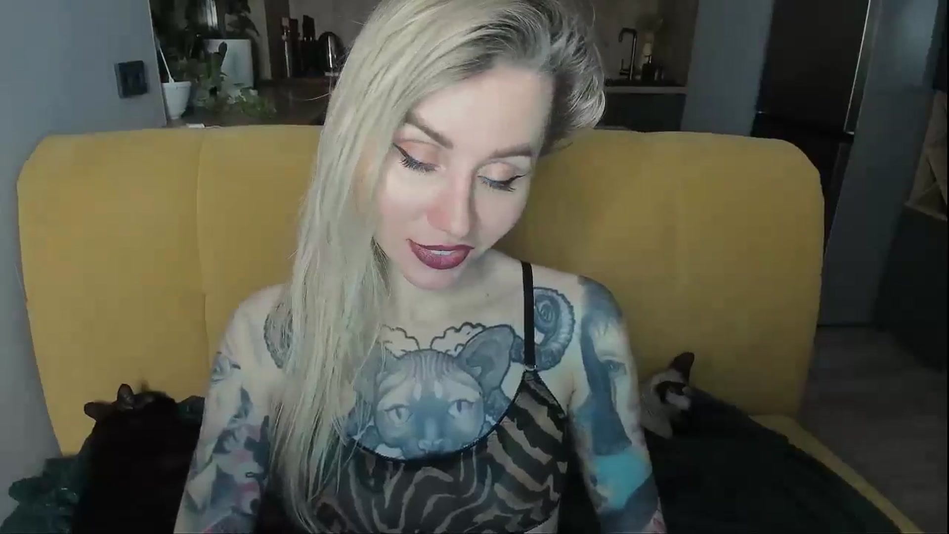Gallery image thumbnail from Alexa_Smithhh's myfreecams stream on, 12/23/2024, 19:33 image 13 of 20