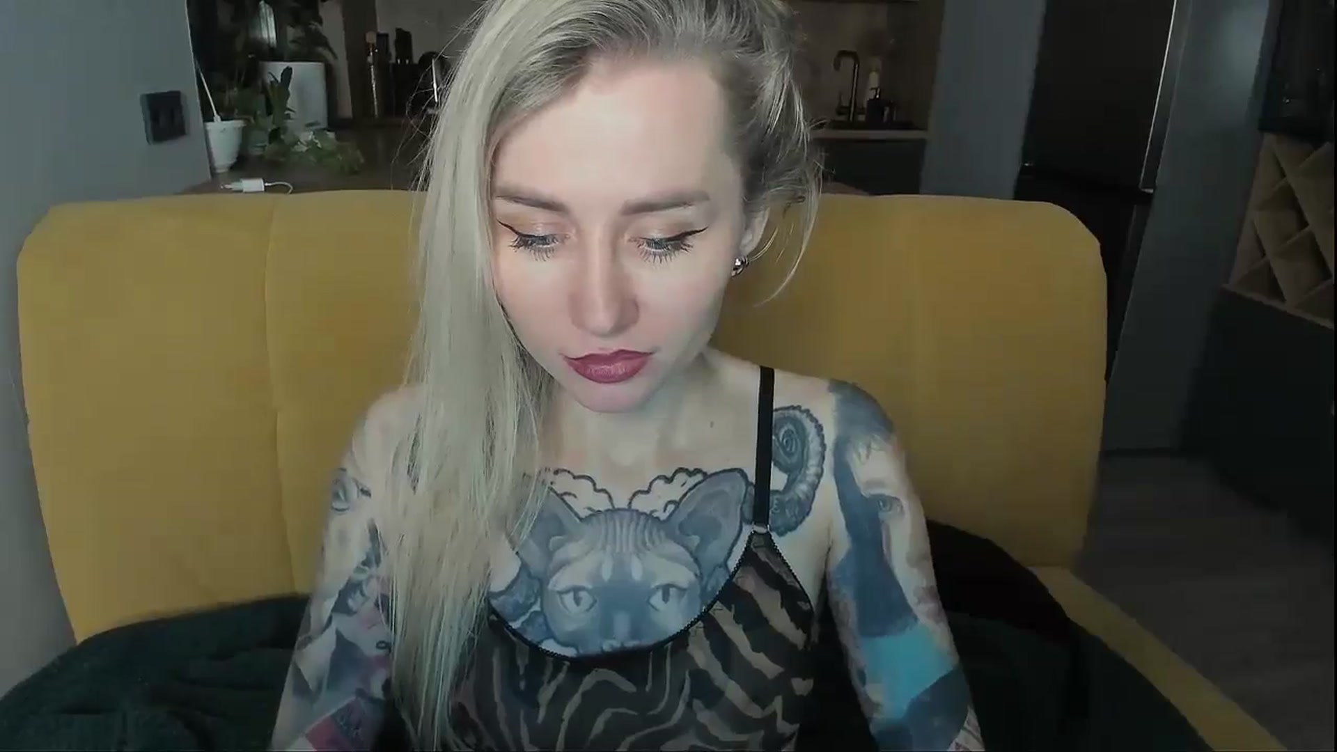 Gallery image thumbnail from Alexa_Smithhh's myfreecams stream on, 12/23/2024, 21:15 image 18 of 20