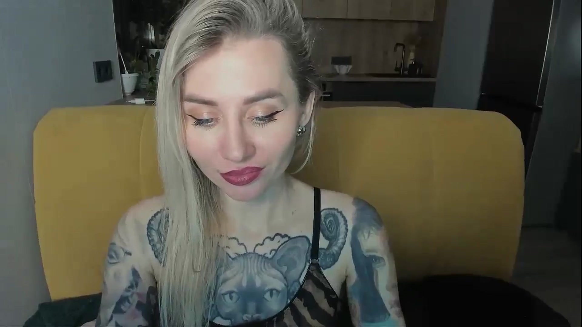 Gallery image thumbnail from Alexa_Smithhh's myfreecams stream on, 12/23/2024, 21:15 image 2 of 20