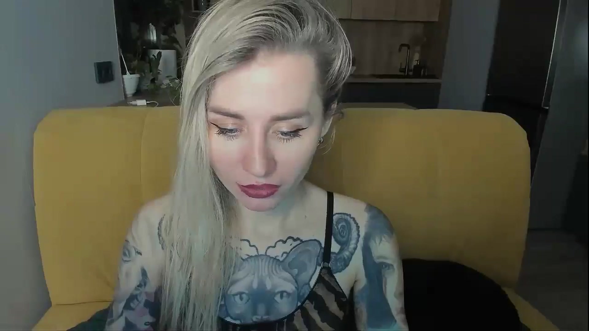 Gallery image thumbnail from Alexa_Smithhh's myfreecams stream on, 12/23/2024, 21:15 image 8 of 20