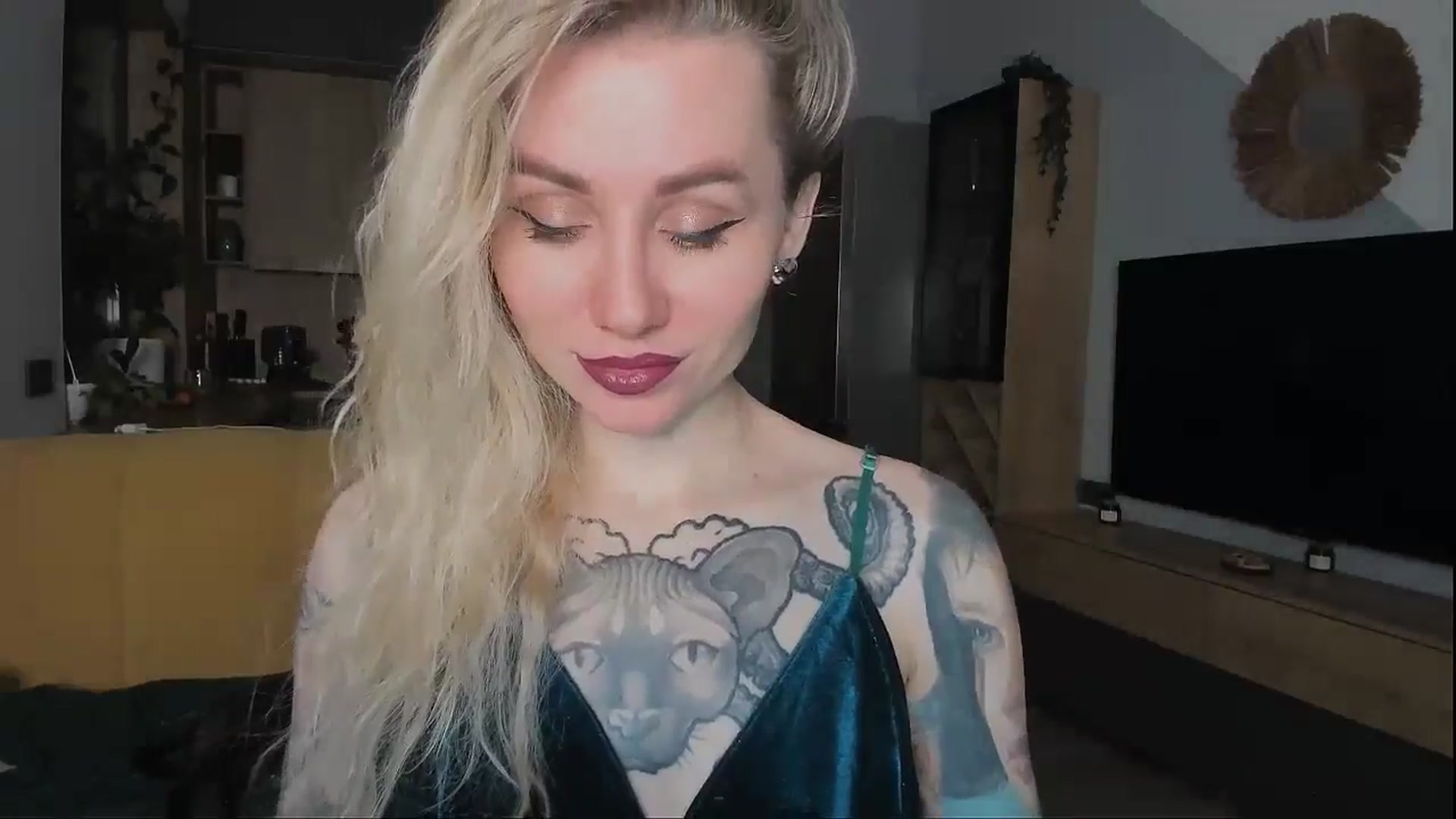 Gallery image thumbnail from Alexa_Smithhh's myfreecams stream on, 12/26/2024, 20:52 image 3 of 20