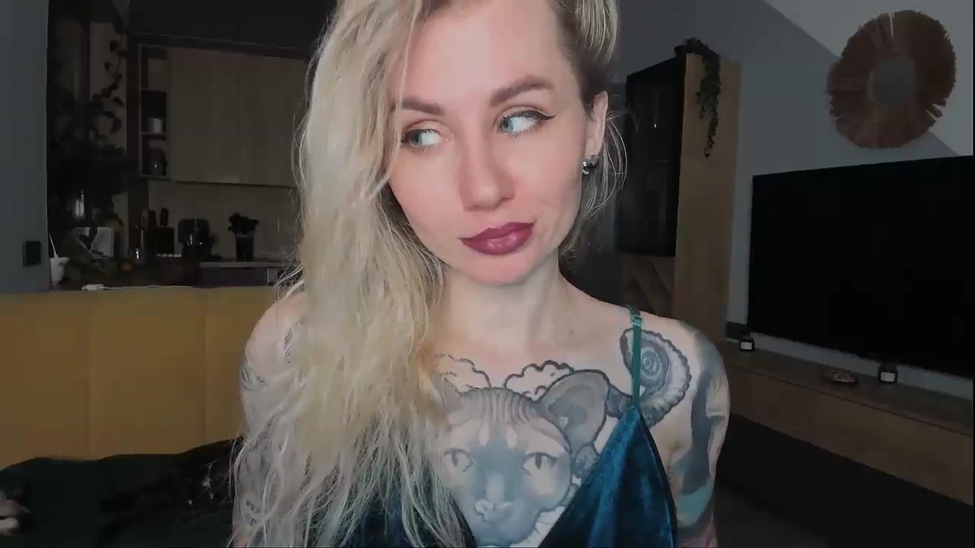 Gallery image thumbnail from Alexa_Smithhh's myfreecams stream on, 12/26/2024, 20:52 image 4 of 20