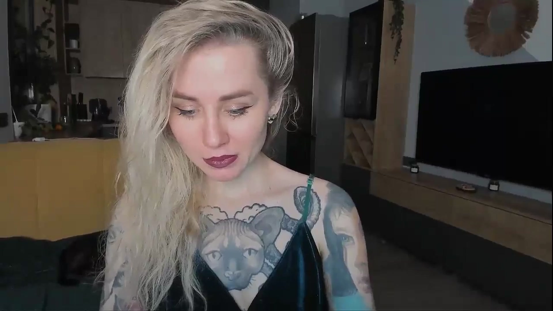 Gallery image thumbnail from Alexa_Smithhh's myfreecams stream on, 12/26/2024, 20:52 image 2 of 20