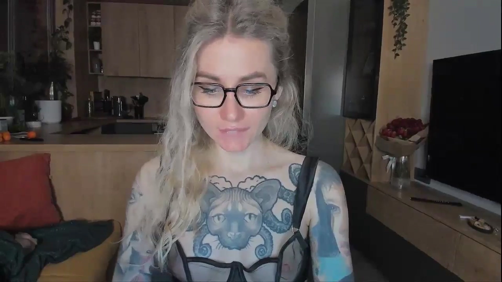 Gallery image thumbnail from Alexa_Smithhh's myfreecams stream on, 01/05/2025, 19:53 image 15 of 20