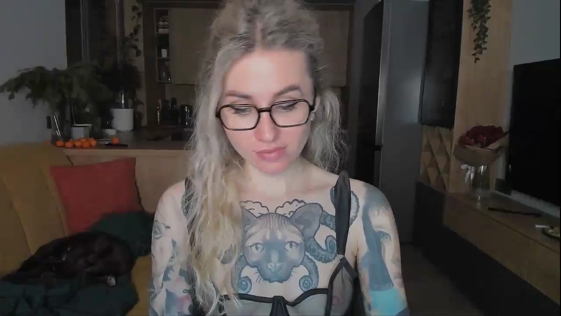 Gallery image thumbnail from Alexa_Smithhh's myfreecams stream on, 01/05/2025, 19:53 image 6 of 20
